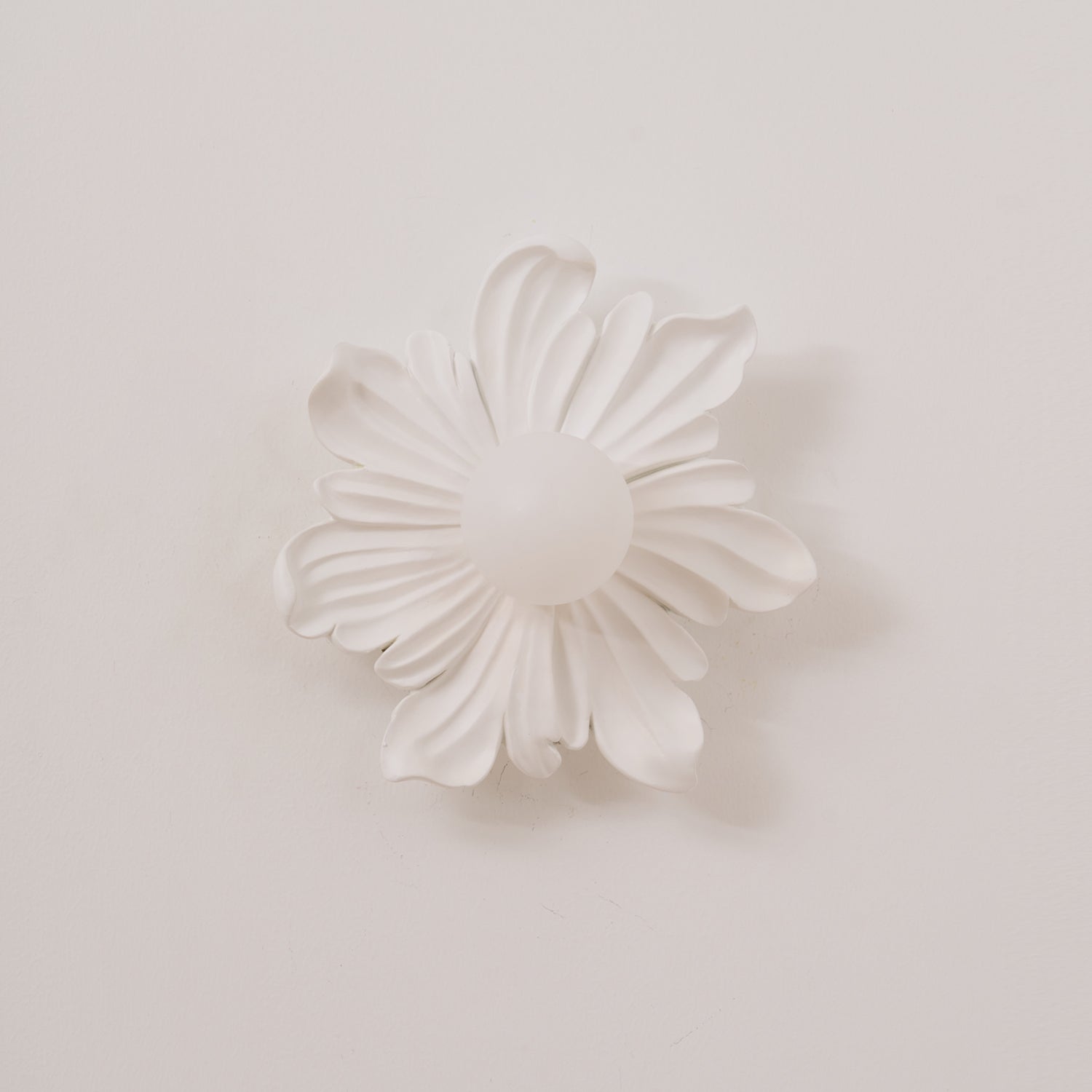 Tina Flower Wall Lamp - Letslighting