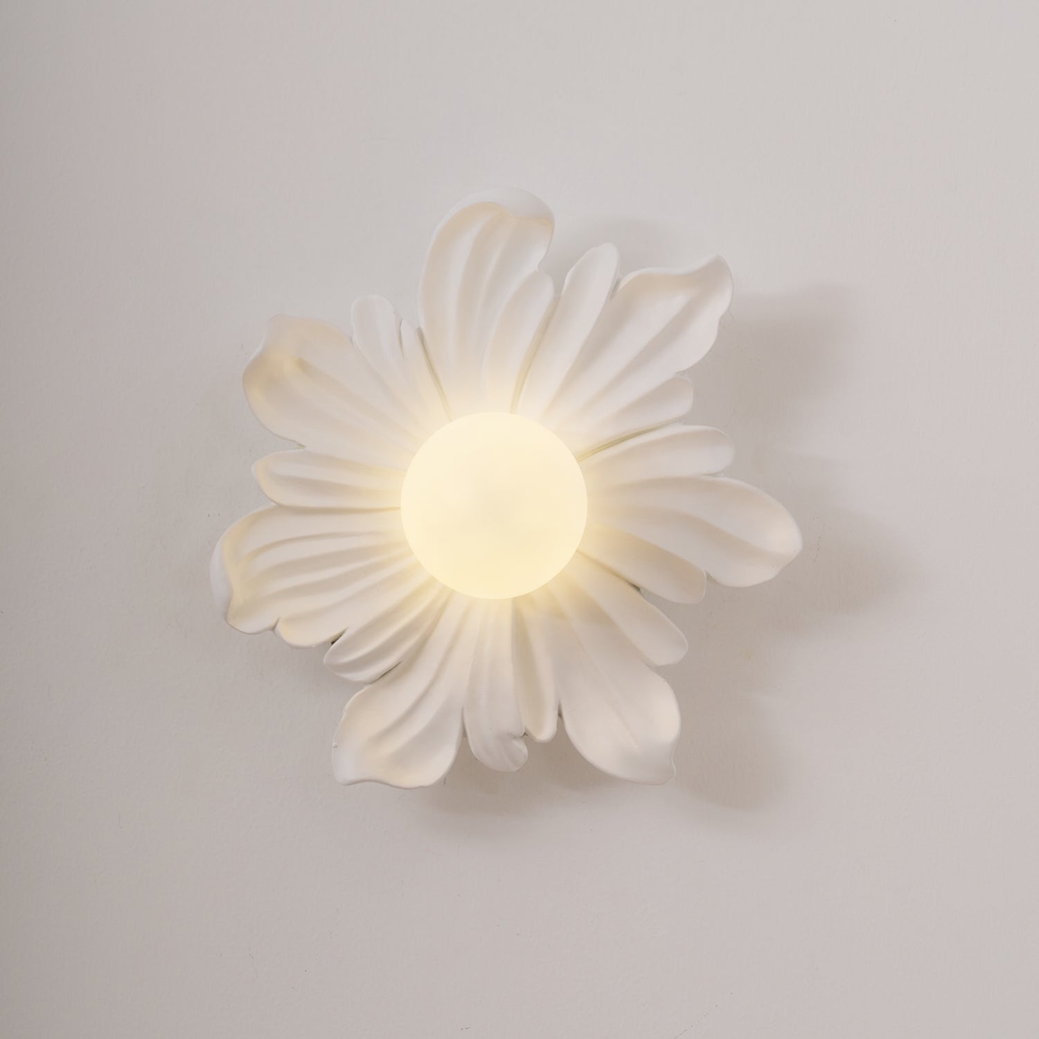 Tina Flower Wall Lamp - Letslighting