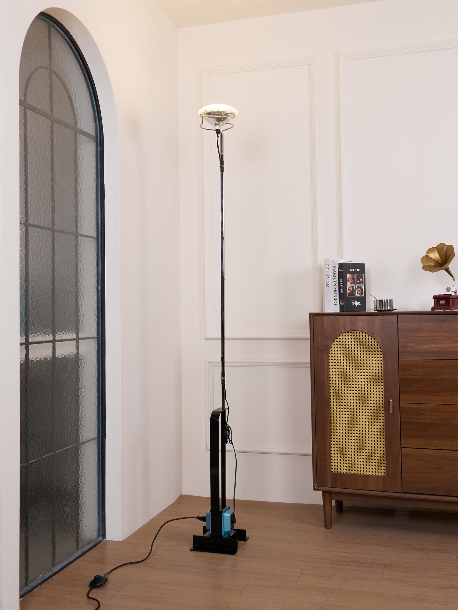 Gerald Contemporary Floor Lamp - Letslighting