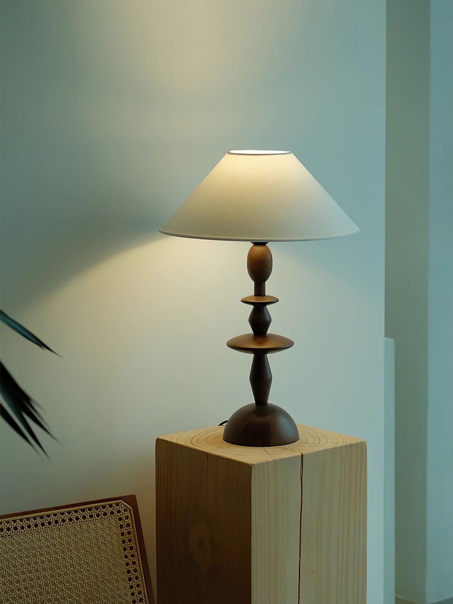 Verose Wood Fabric Table Lamp - Letslighting