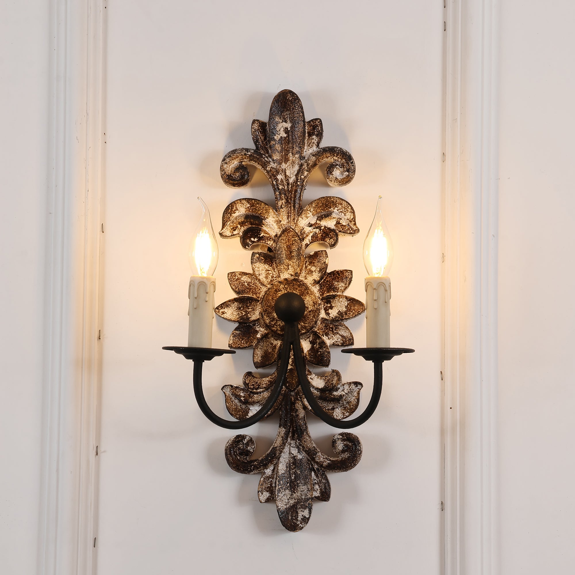 Vadora Postmodern Luxury Sconce Wall Lamp - Letslighting