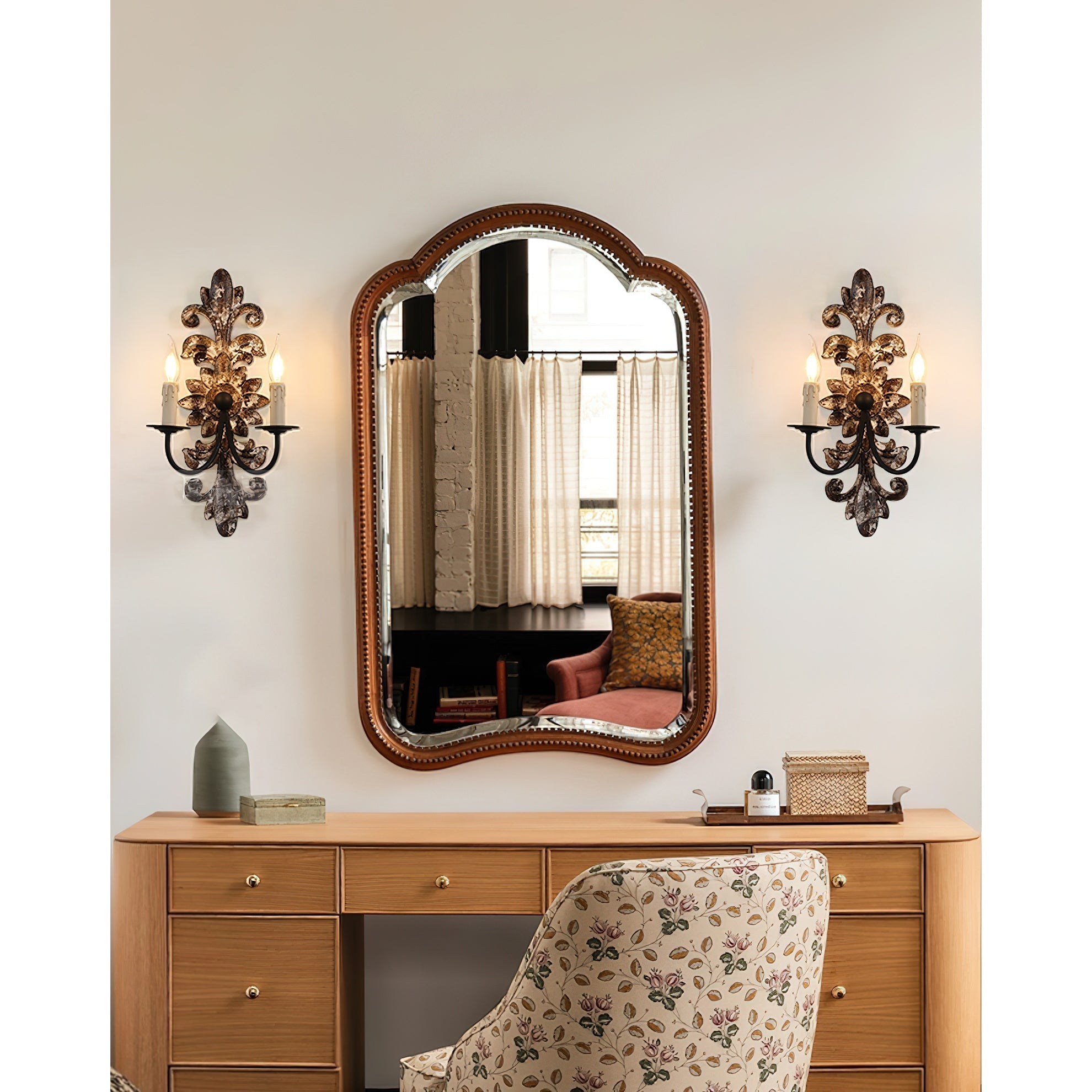 Vadora Postmodern Luxury Sconce Wall Lamp - Letslighting