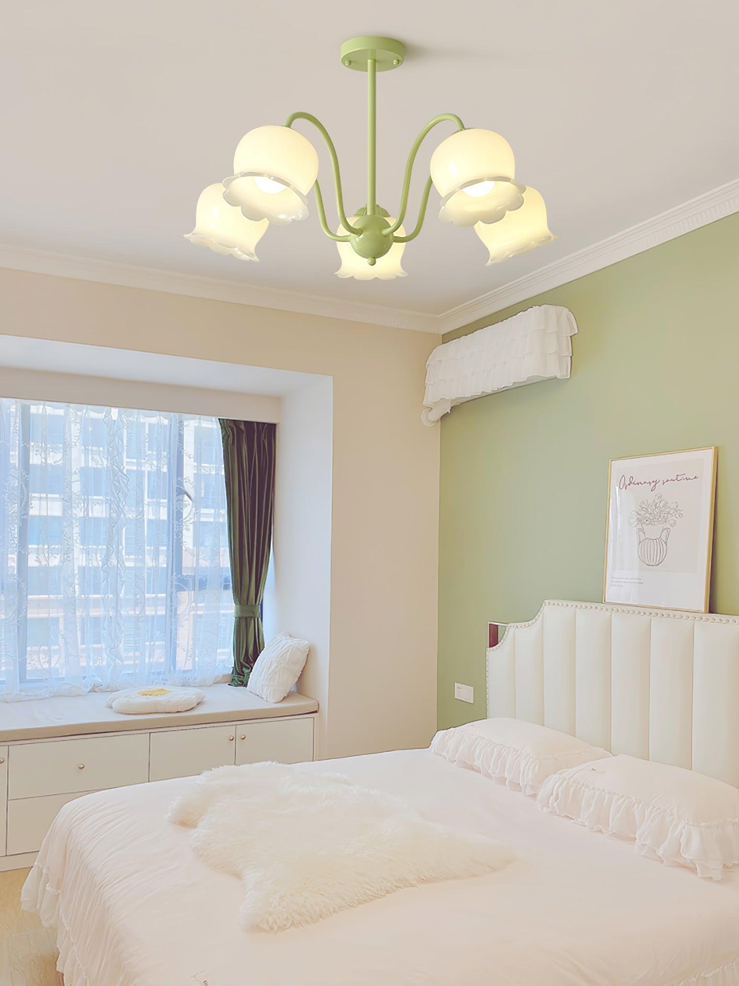 Lustra Trumpet Chandelier Floral Pastel Glass Petals - Letslighting