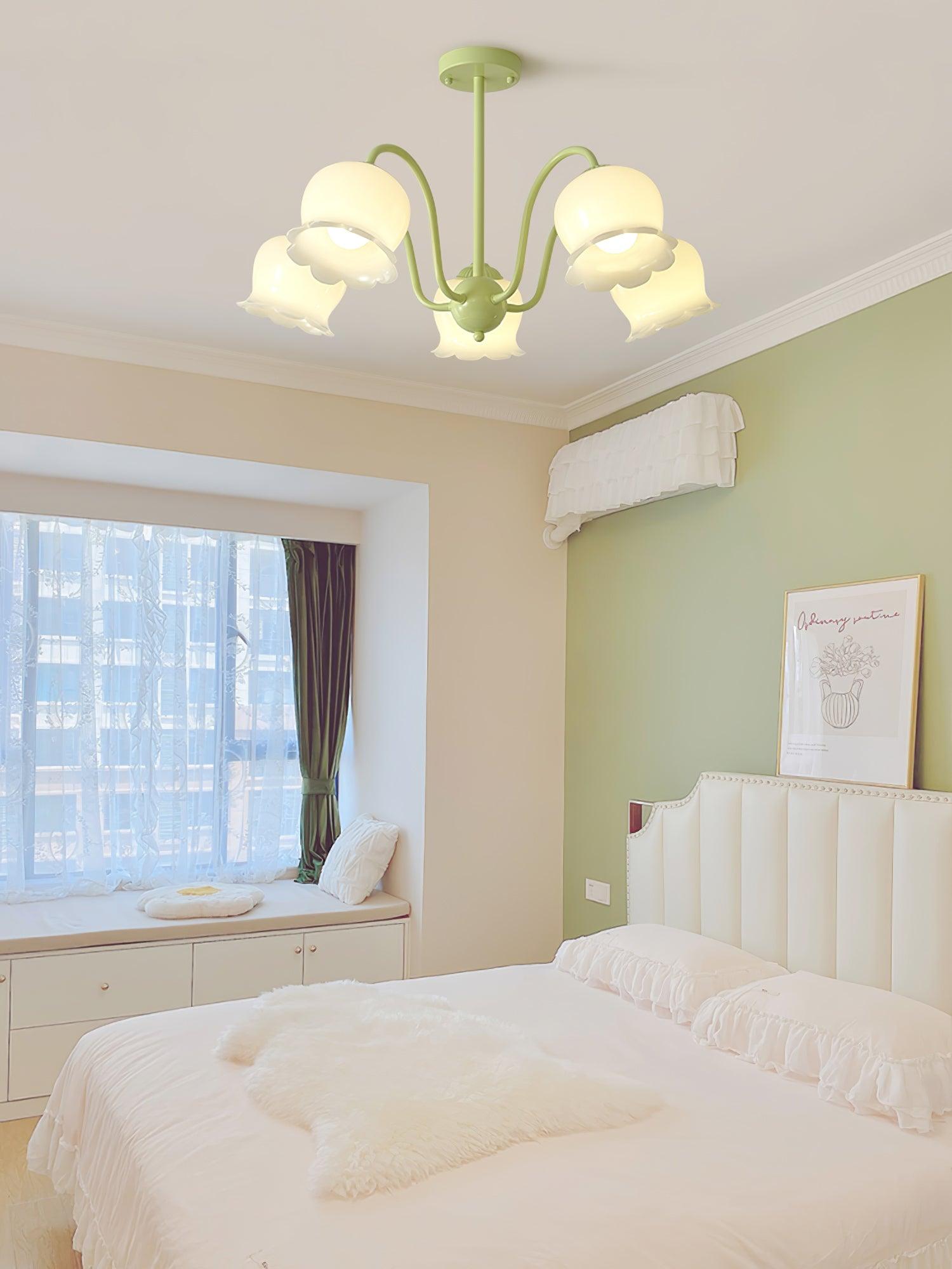 Lustra Trumpet Chandelier Floral Pastel Glass Petals - Letslighting