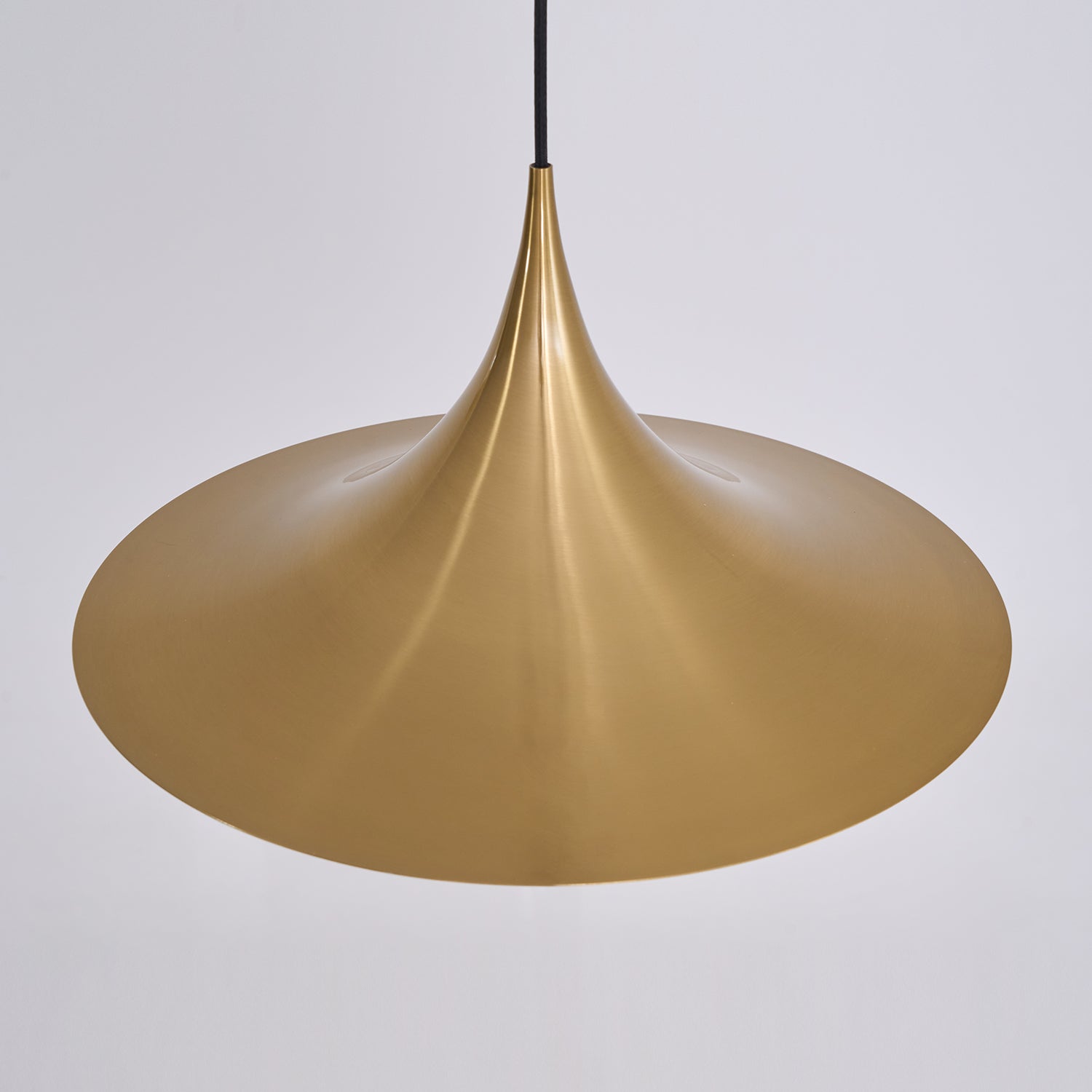 Pendant Lamp Slim Neck and Wide Flare Dining