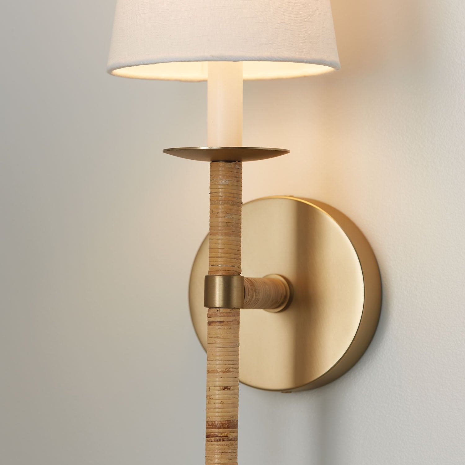 Conoror Elegance Vintage Brass Fabric Wall Lamp - Letslighting