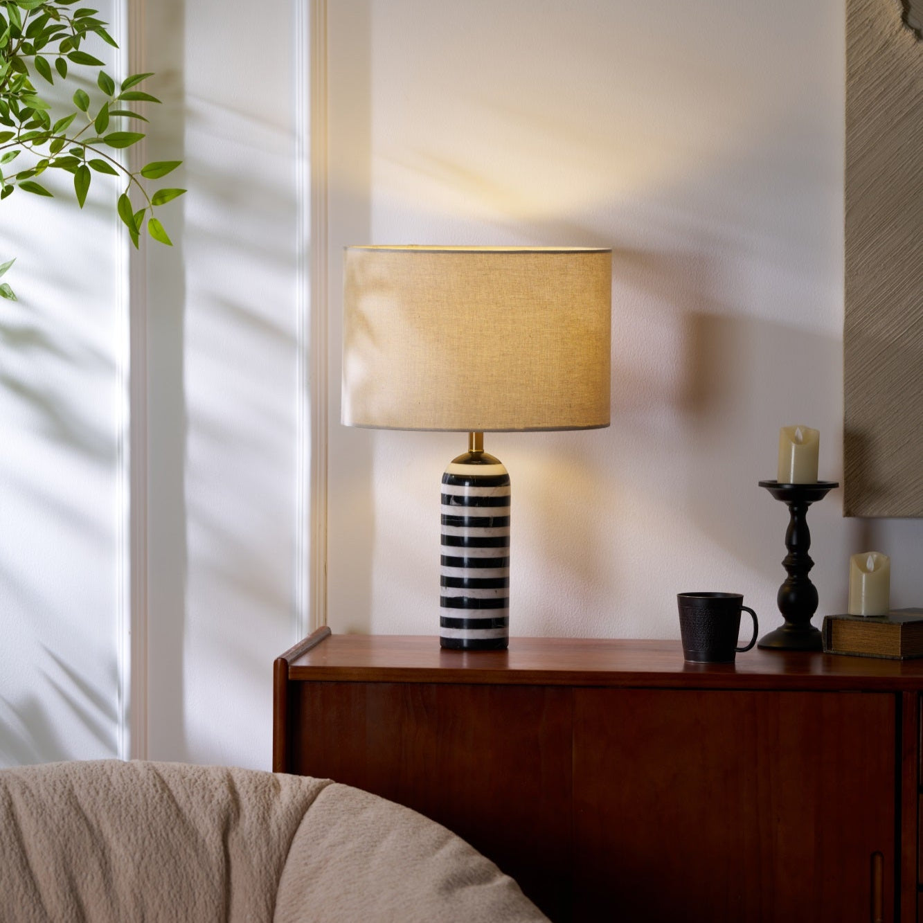 Avery Contemporary Table Lamp - Letslighting