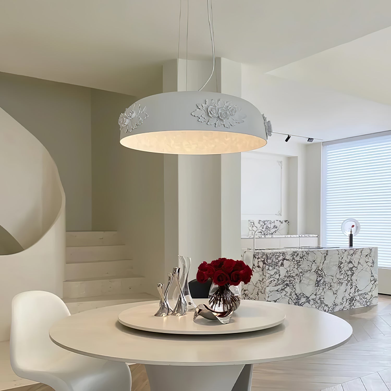 Vilaeos Minimalist Resin Wall Light - Letslighting