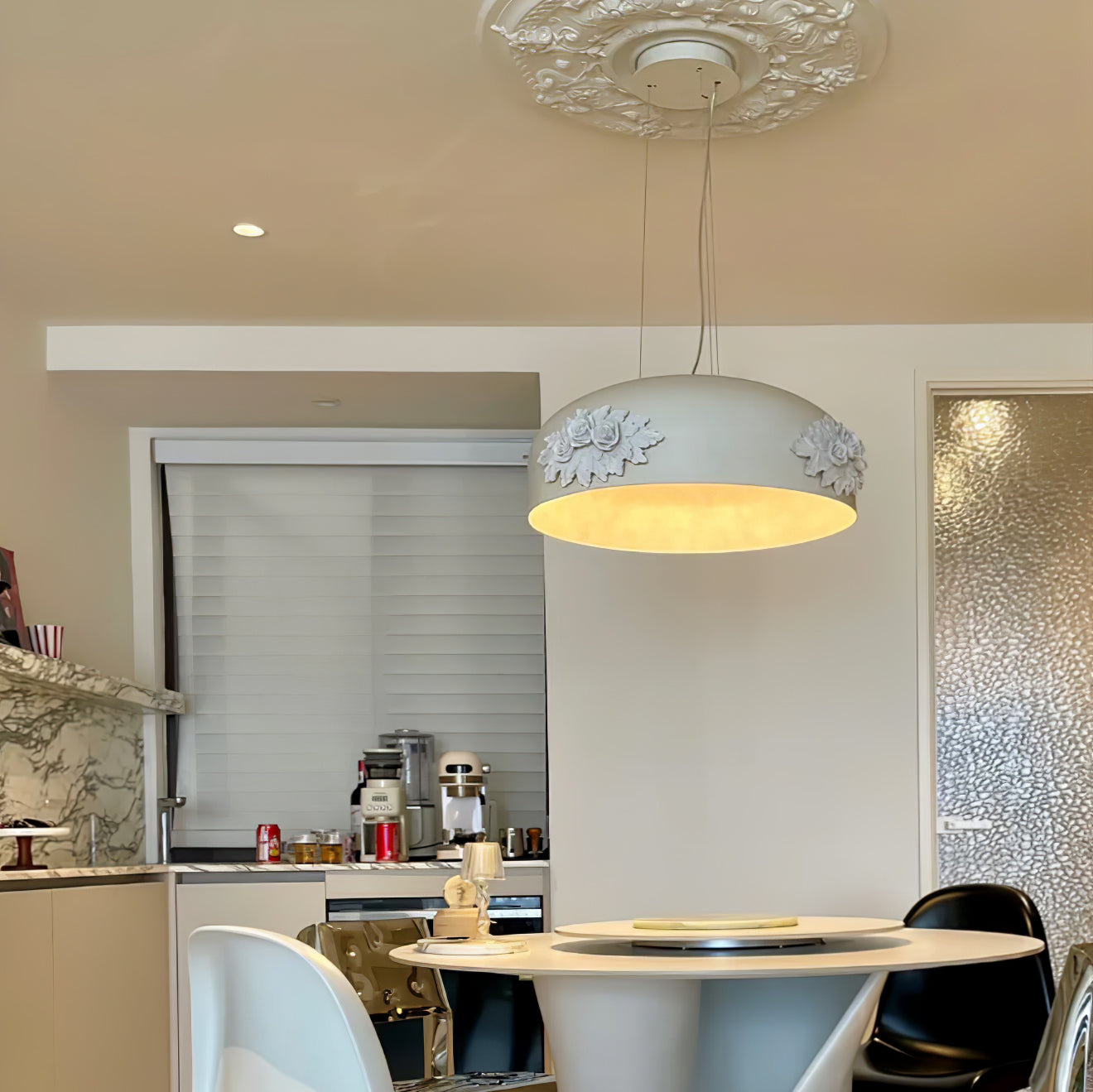 Vilaeos Minimalist Resin Wall Light - Letslighting