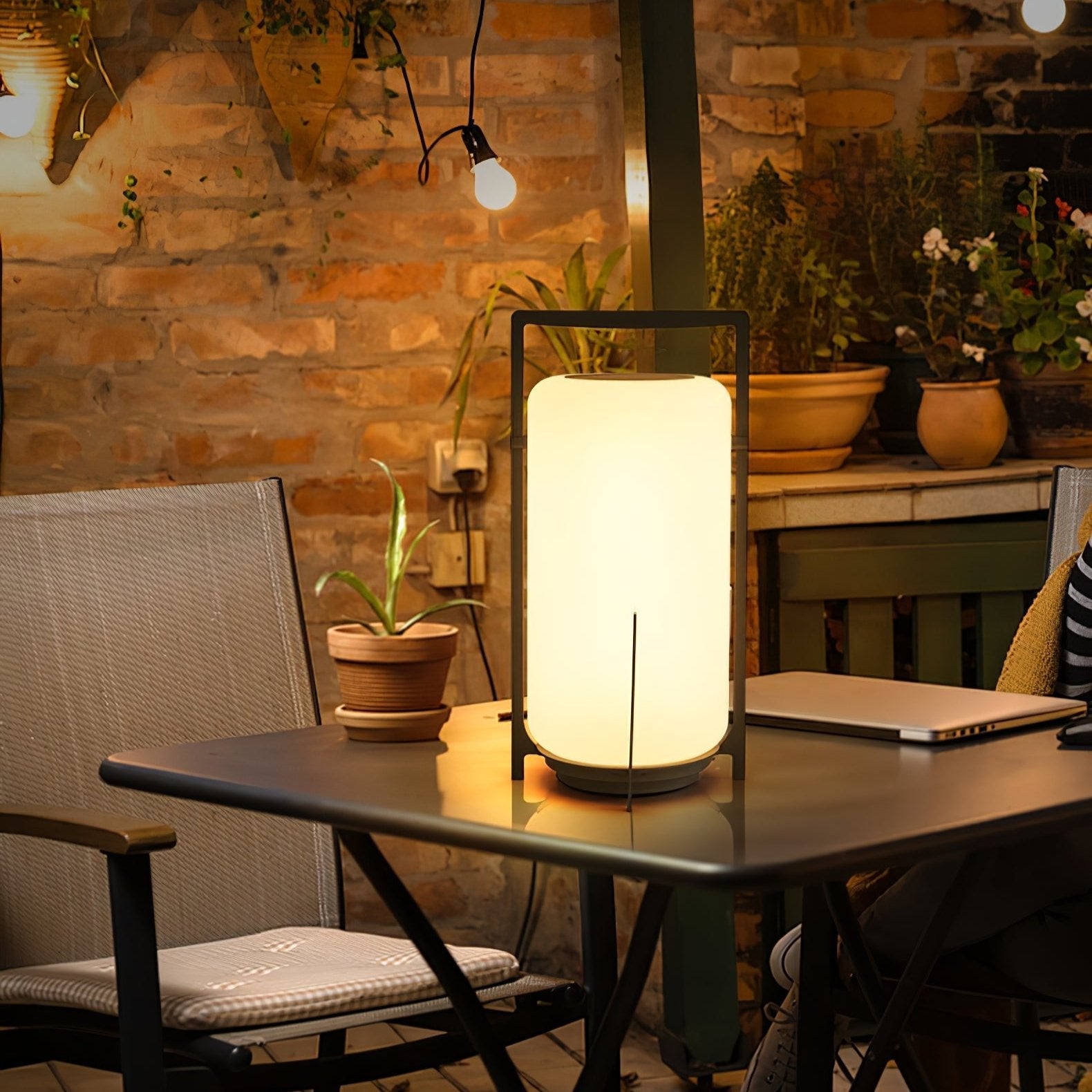 Zenithit Solar Outdoor Table Lamp - Letslighting