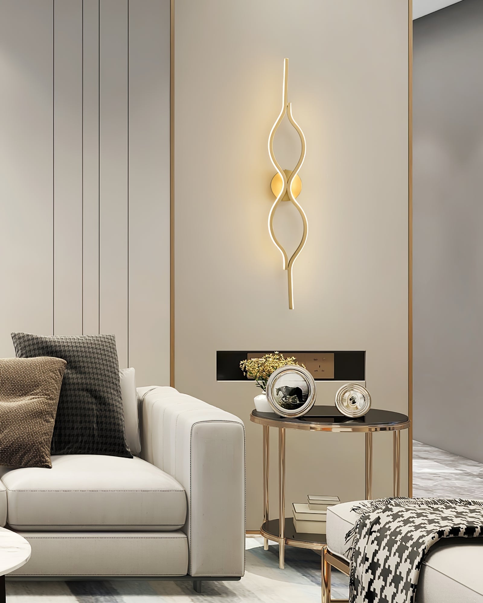 Myvenen Classic Twist Brass Wall Light - Letslighting