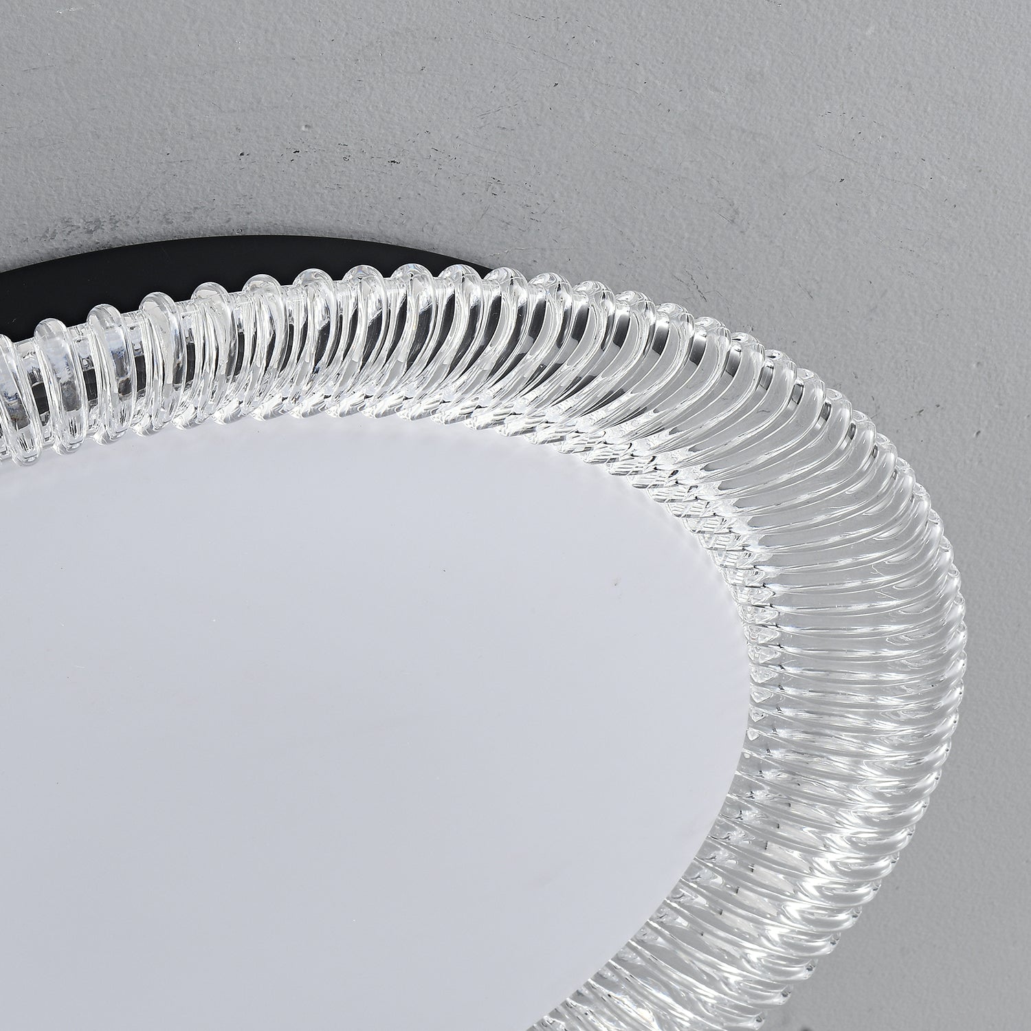 Lustra Ceiling Light Vanguard Acrylic Ring - Letslighting