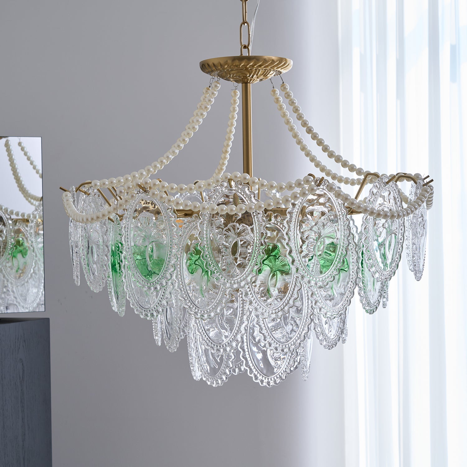 Kristy Chandelier Lustrous pearls