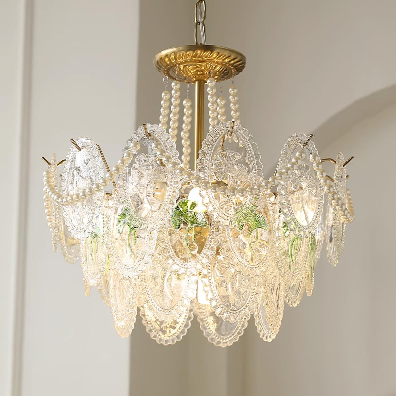 Kristy Chandelier Lustrous pearls