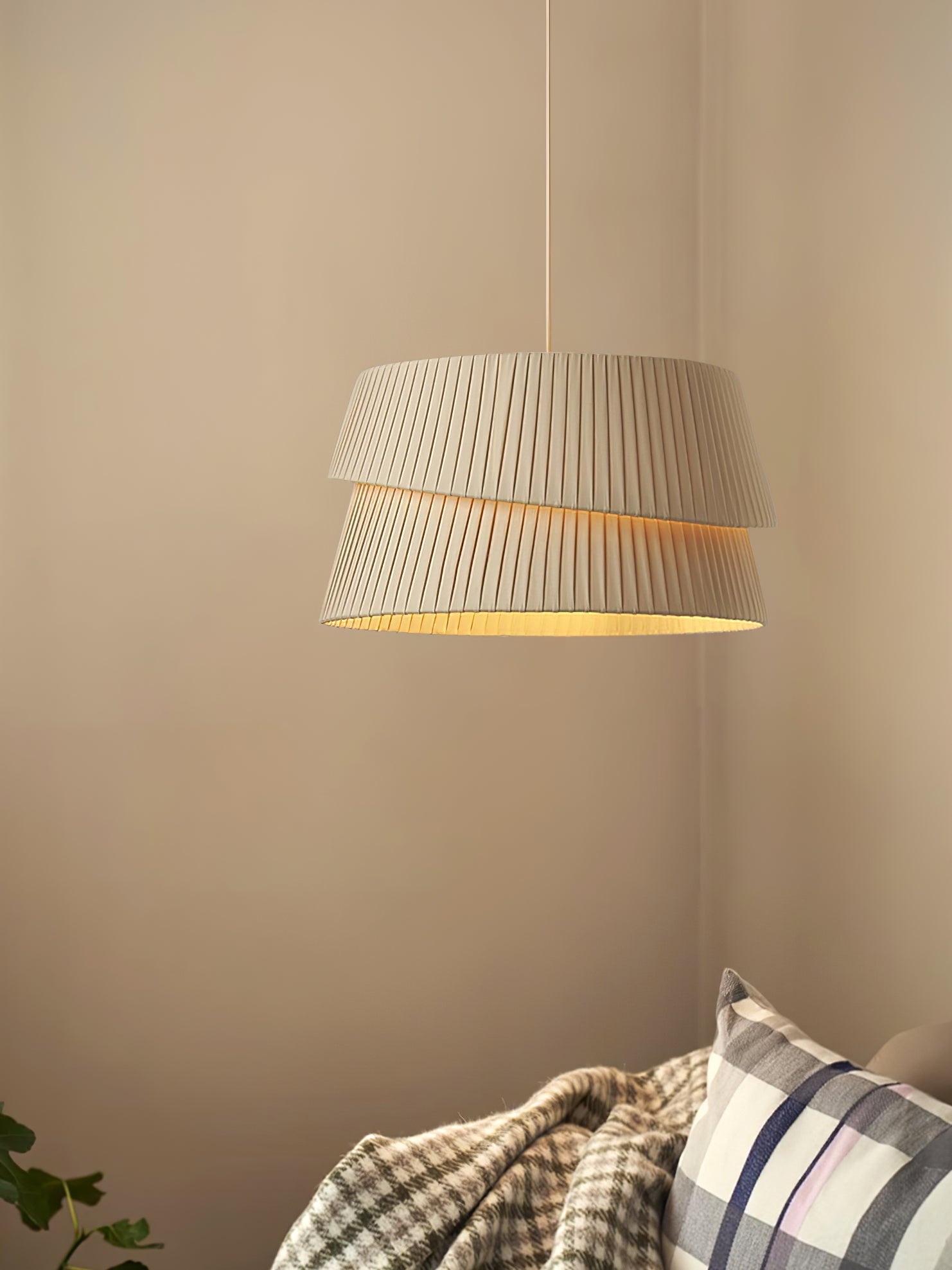 Ilira PremiumElegance Twist Fabric Pendant Lamp - Letslighting