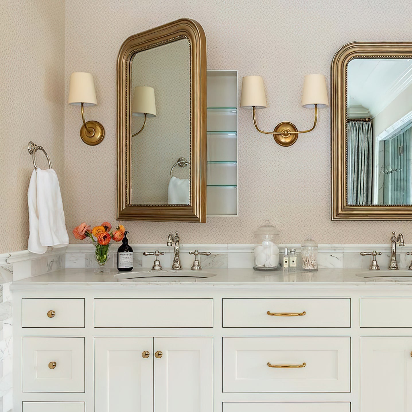 Silva Classic Black Bronze Wall Lamp - Letslighting