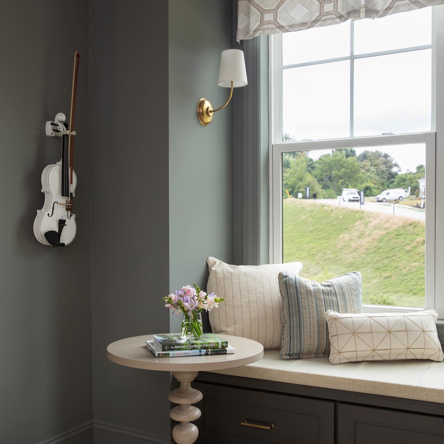 Silva Classic Black Bronze Wall Lamp - Letslighting