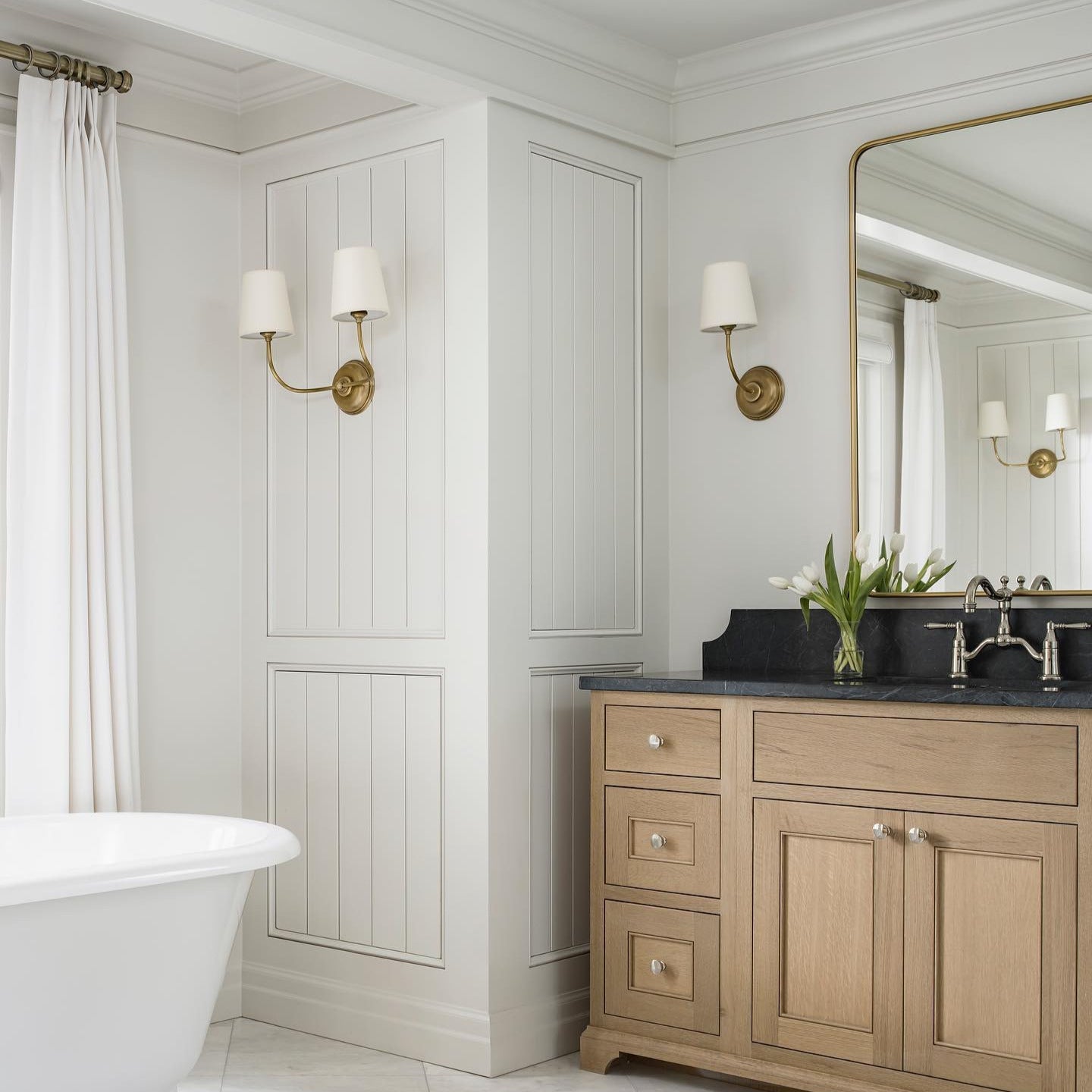 Silva Classic Black Bronze Wall Lamp - Letslighting