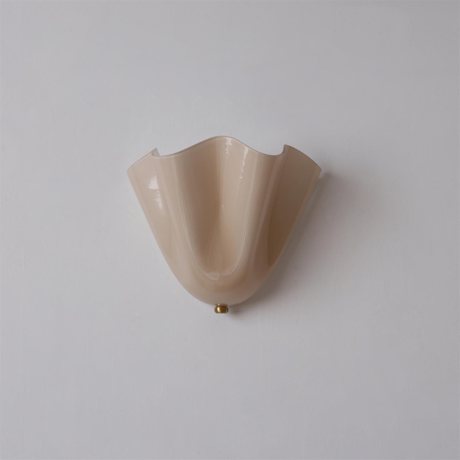 Elara Wall Lamp