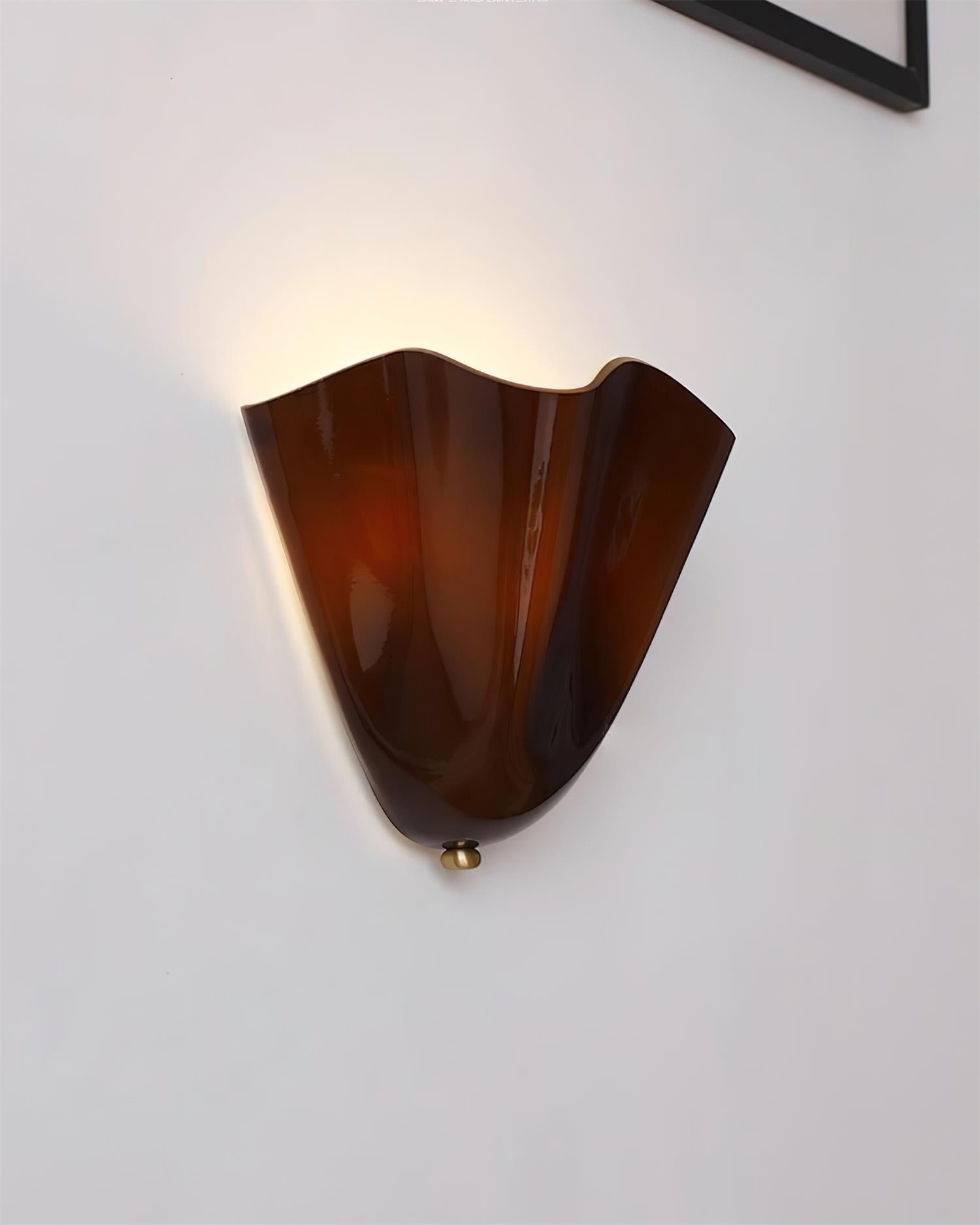 Elara Wall Lamp