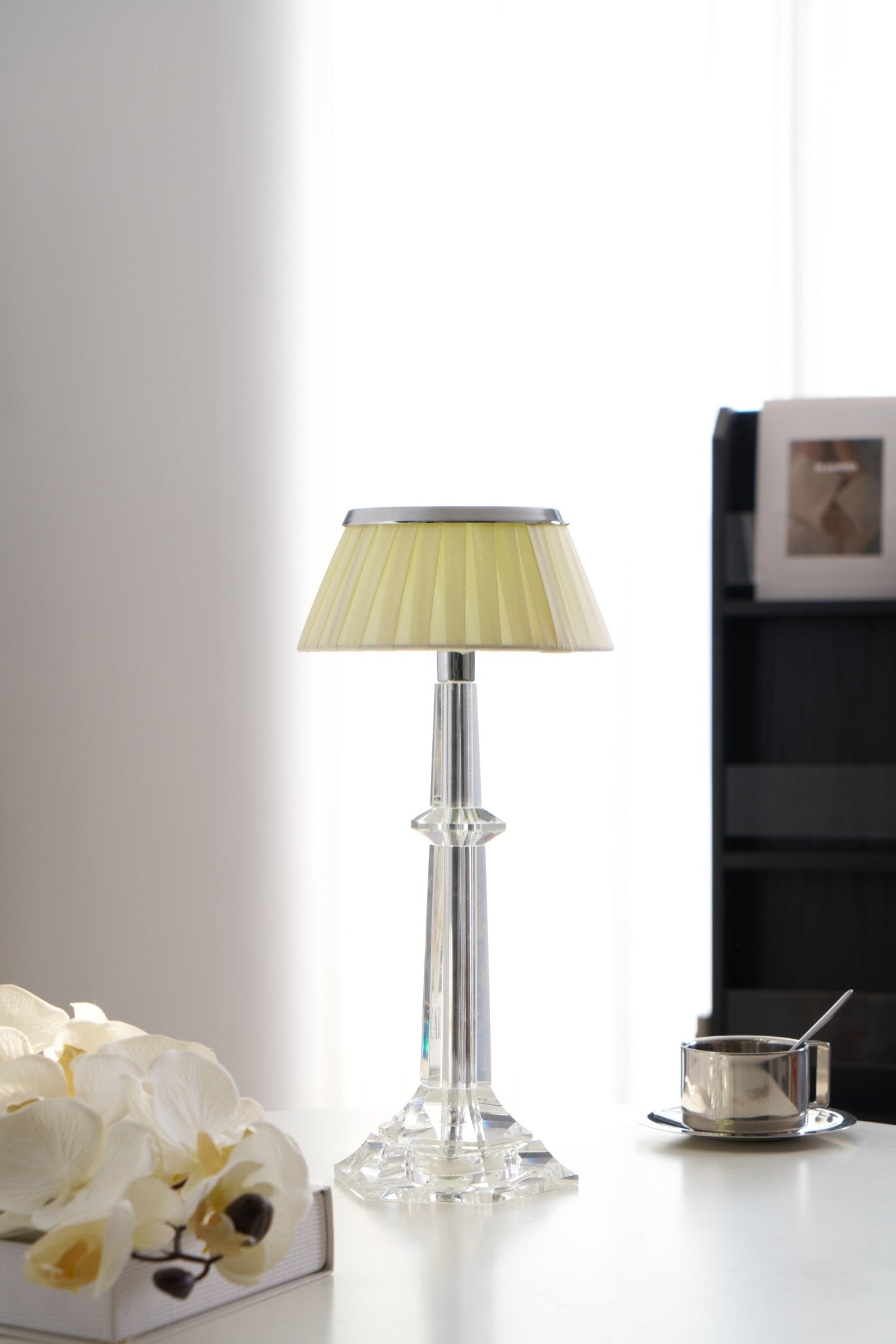Haloza Fabric Luxurious Table Lamp - Letslighting