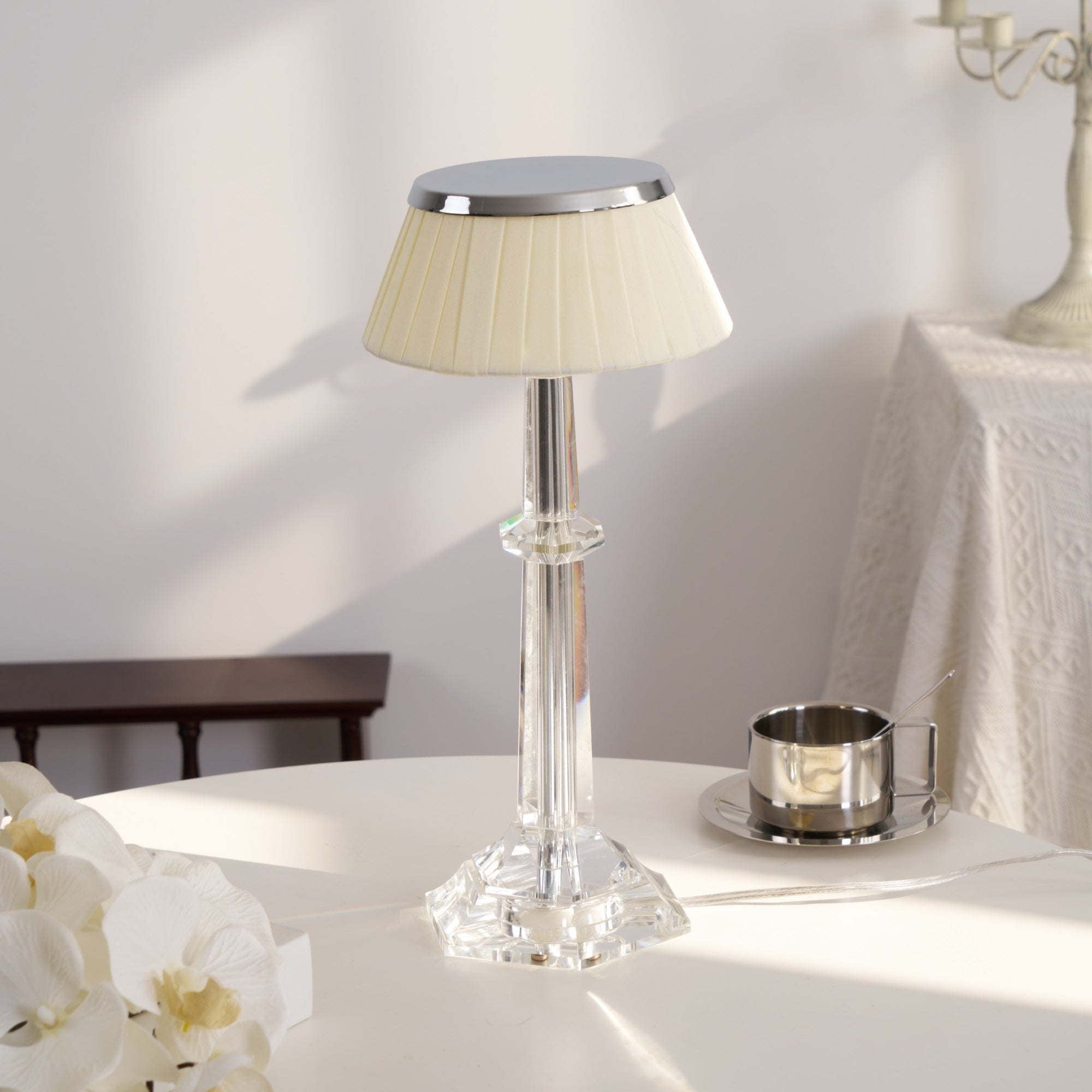 Haloza Fabric Luxurious Table Lamp - Letslighting