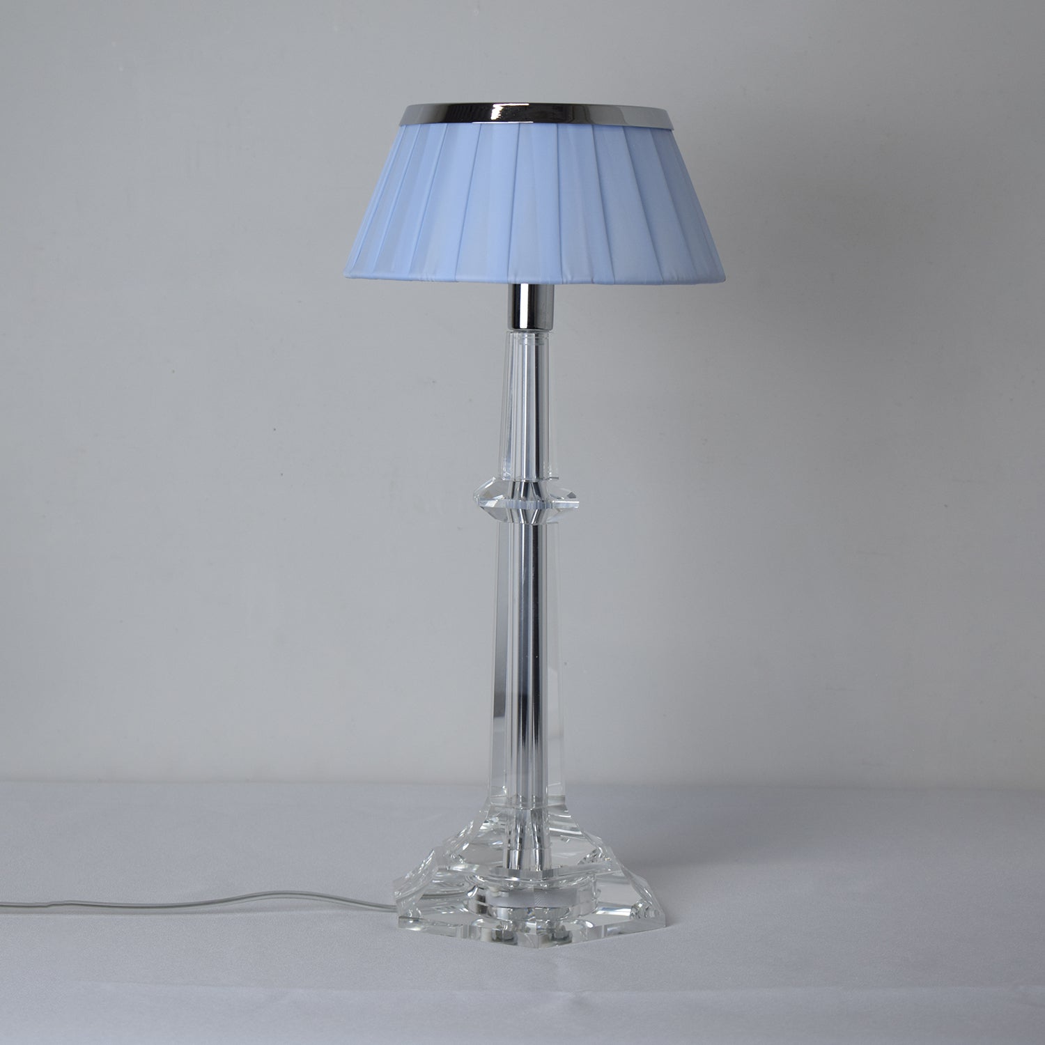 Haloza Fabric Luxurious Table Lamp - Letslighting