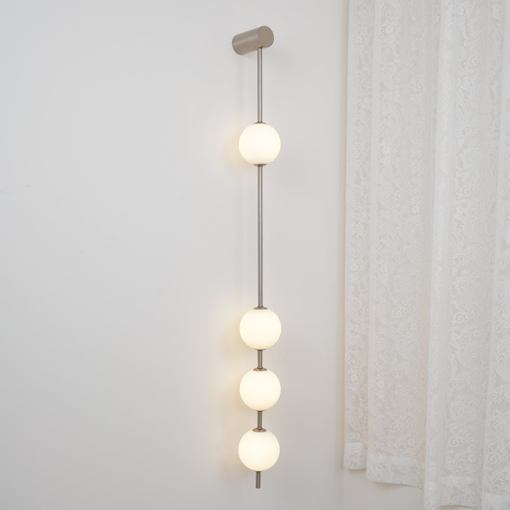 Lustra Wall Lamp Vertical Balls Brass - Letslighting