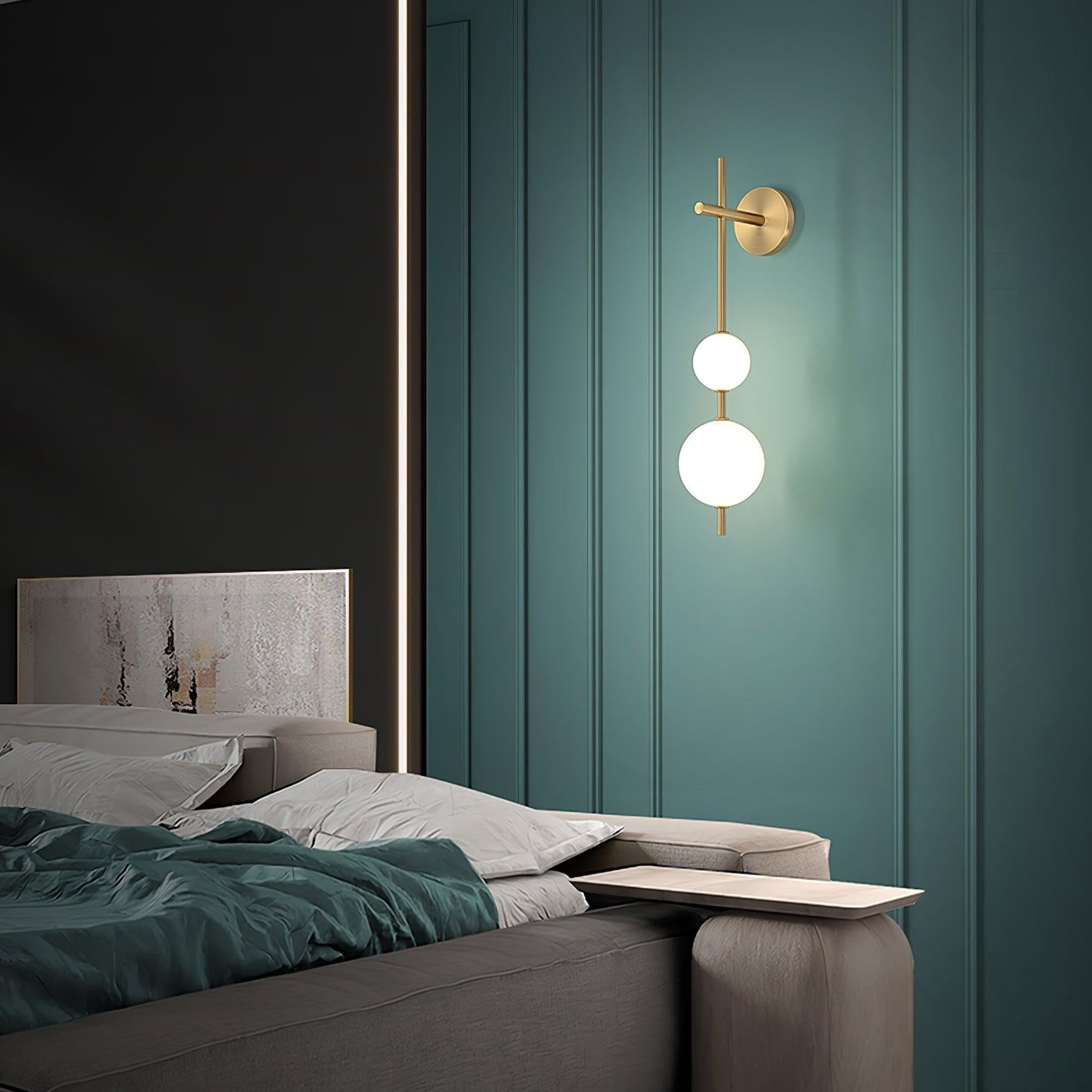 Ilraeia Vertical Globe Plug-in Wall Lamp - Letslighting