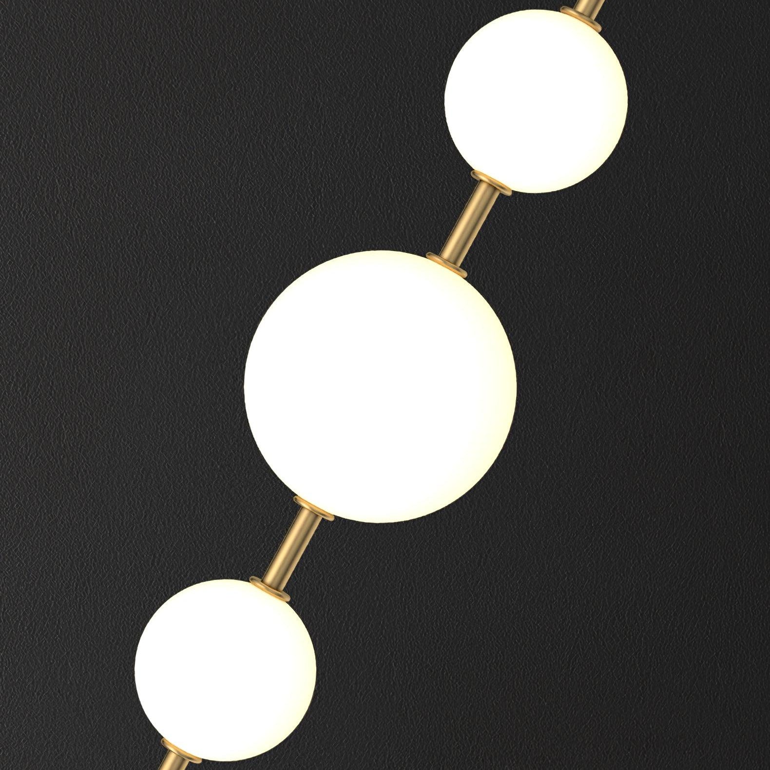 Lustra Wall Lamp Vertical Globe Minimalist - Letslighting