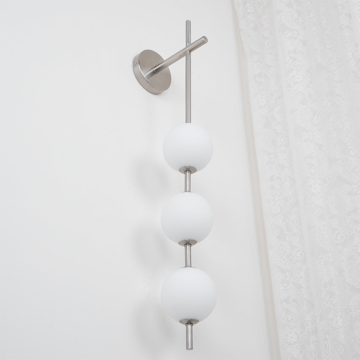 Valentina Vertical Globe Wall Lamp