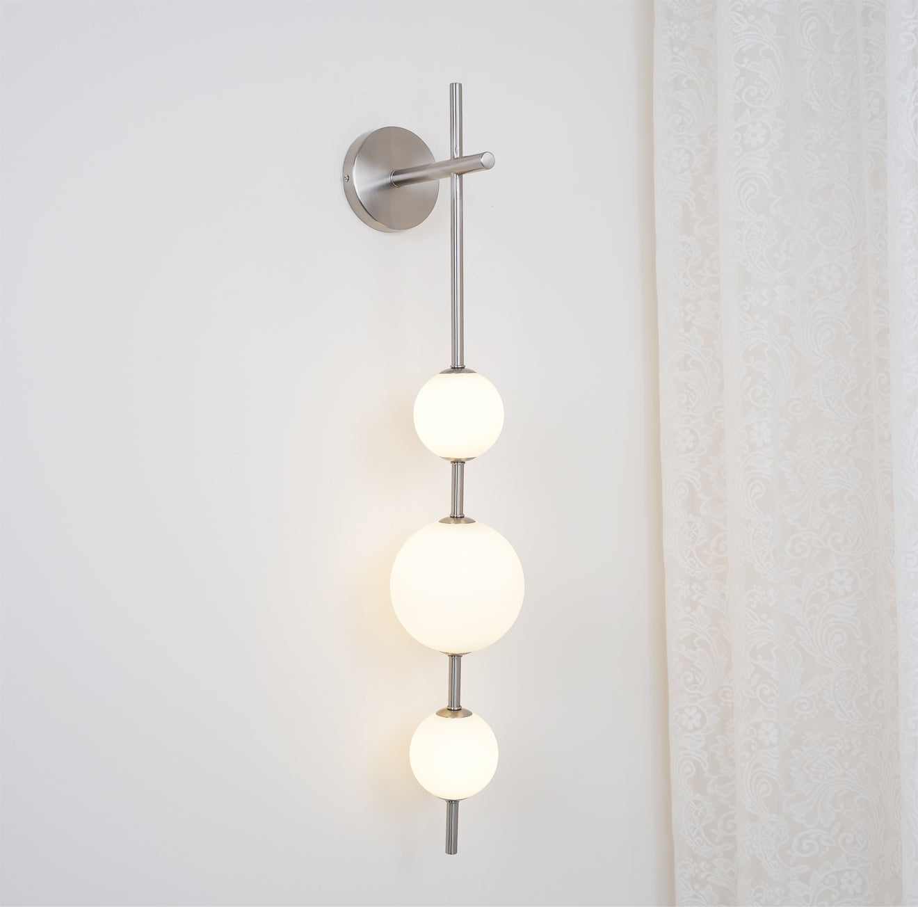 Valentina Vertical Globe Wall Lamp