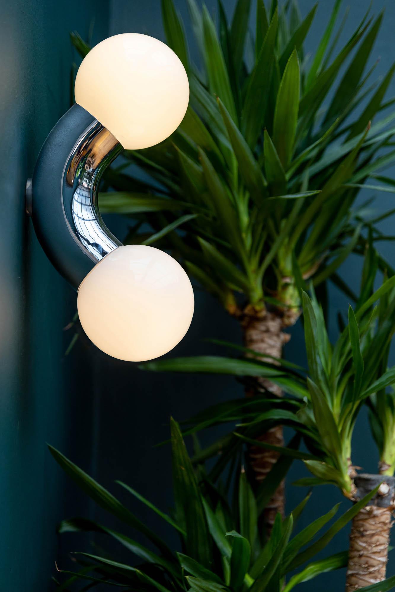 Ithaara Premium Nordic Art Glass Wall Lamp - Letslighting