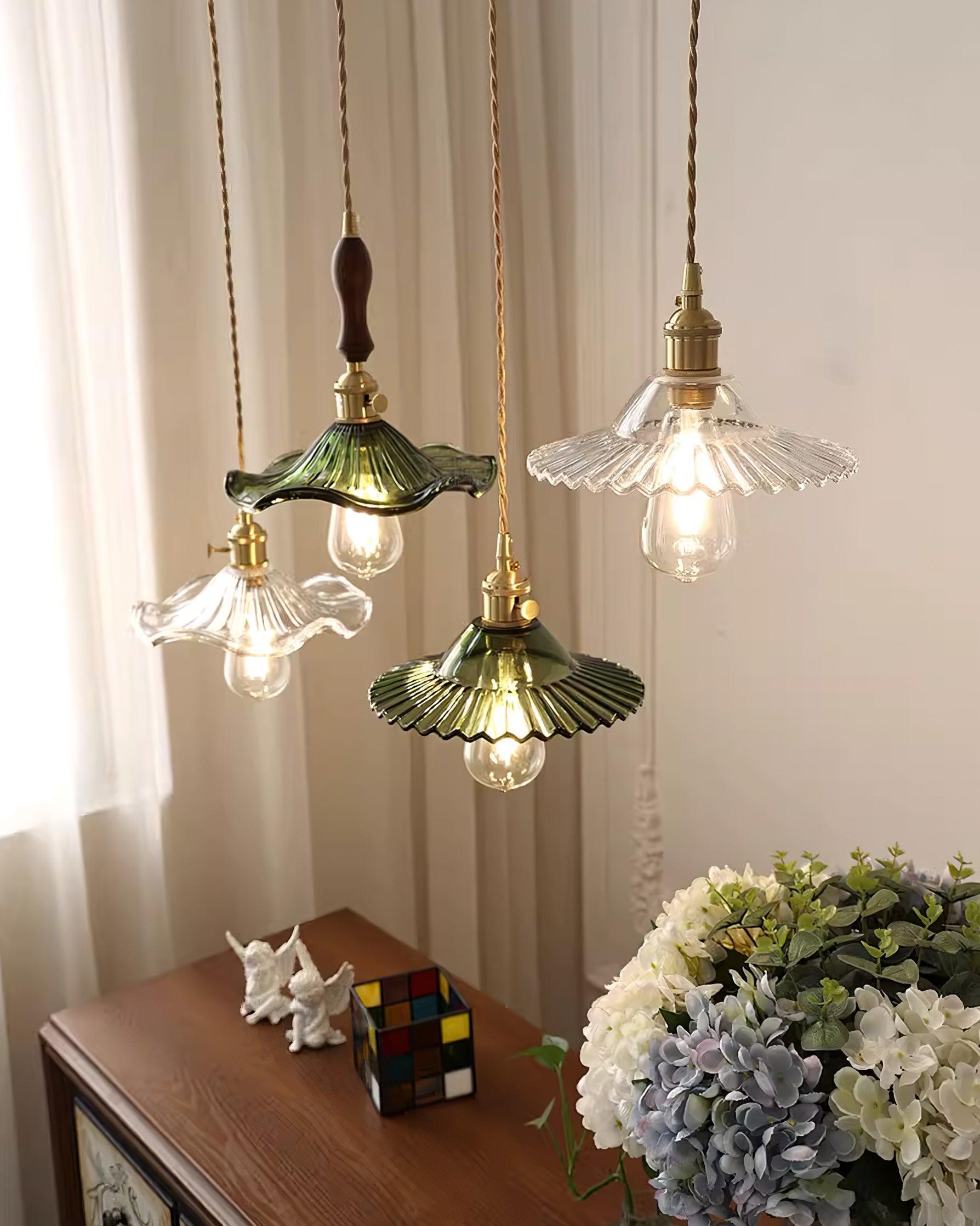 Pendant Lamp Ruffled Glass Shade Scalloped Edge Brass Accents Retro - Letslighting