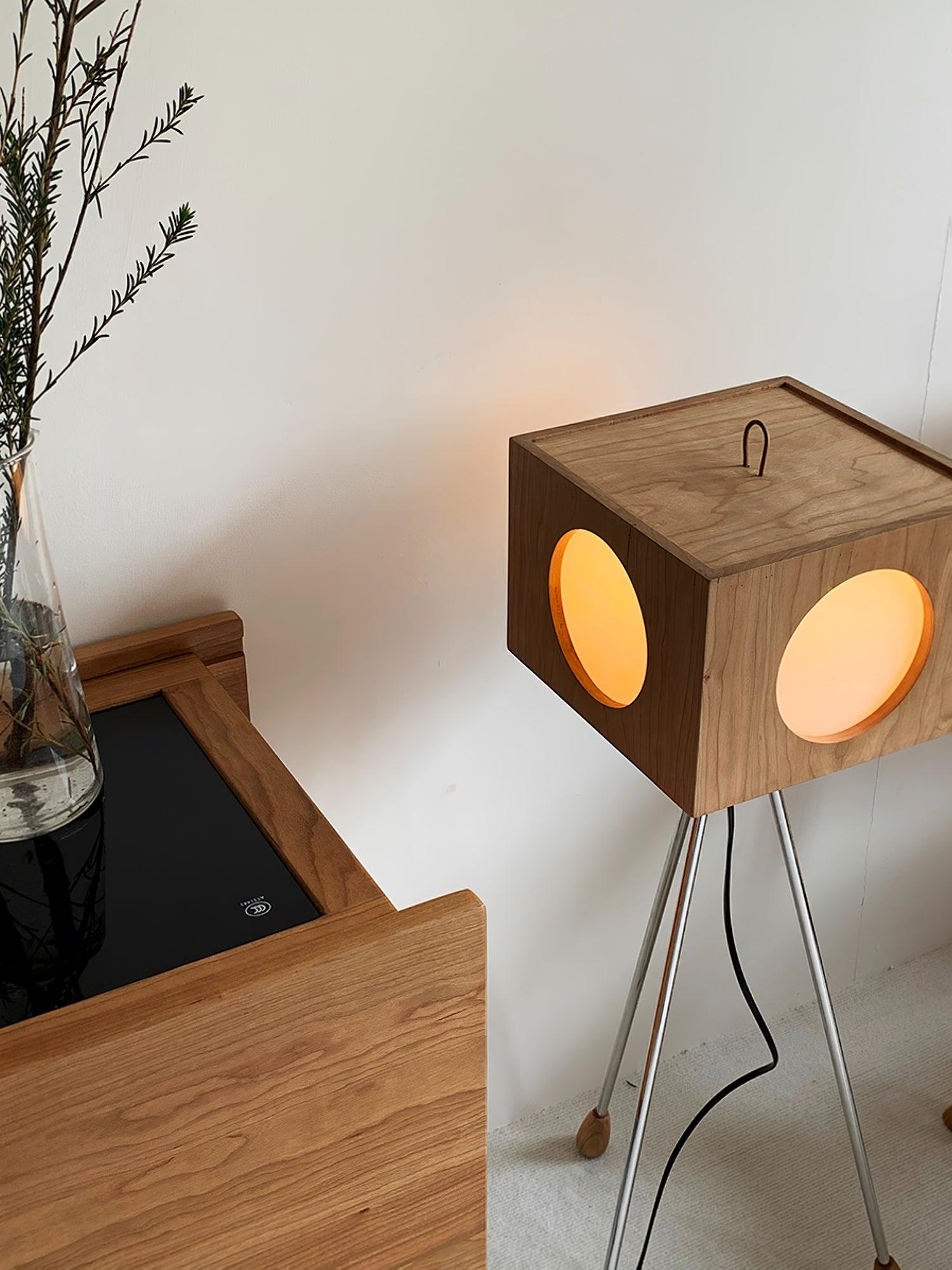 OrbitBox Vintage Camera Floor Lamp - Letslighting