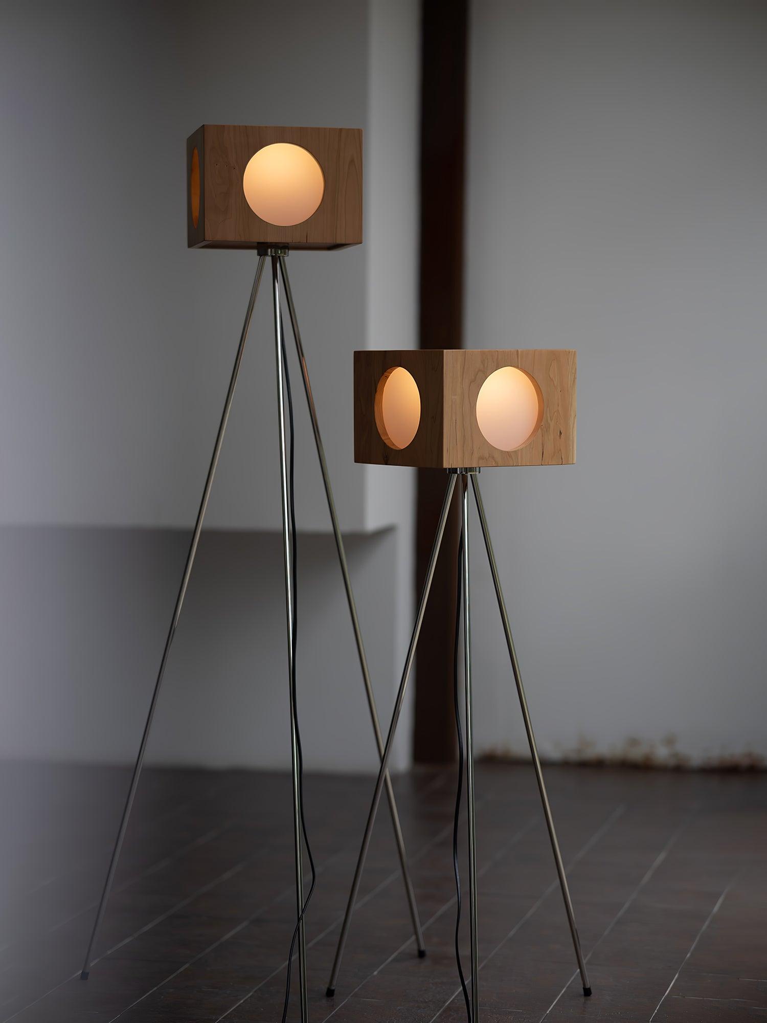 OrbitBox Vintage Camera Floor Lamp - Letslighting