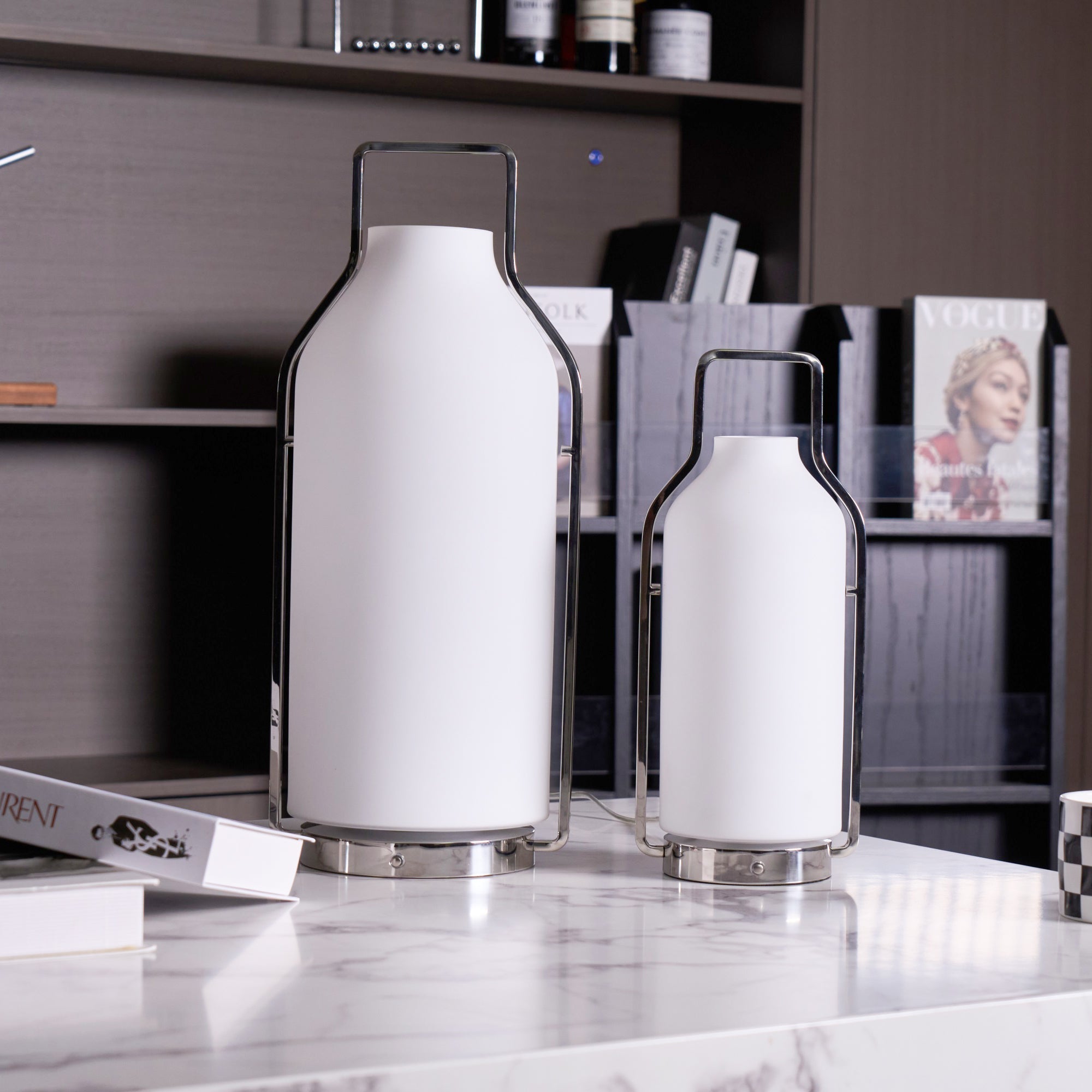 Solace Lantern Minimalist Table Lamp - Letslighting