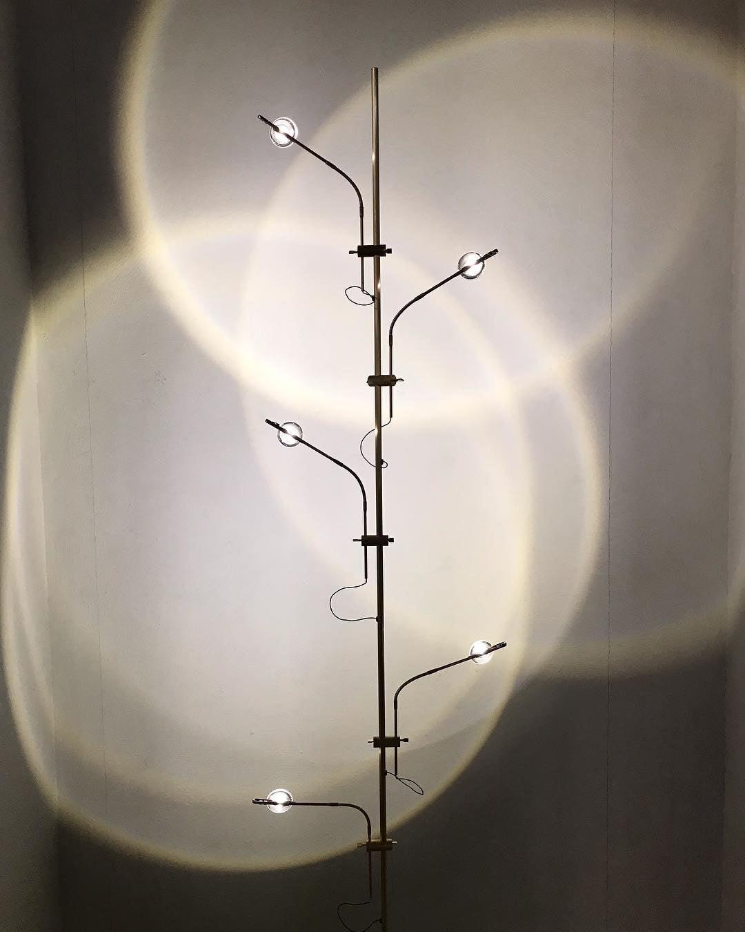 Rivece Steel Floor Lamp - Letslighting