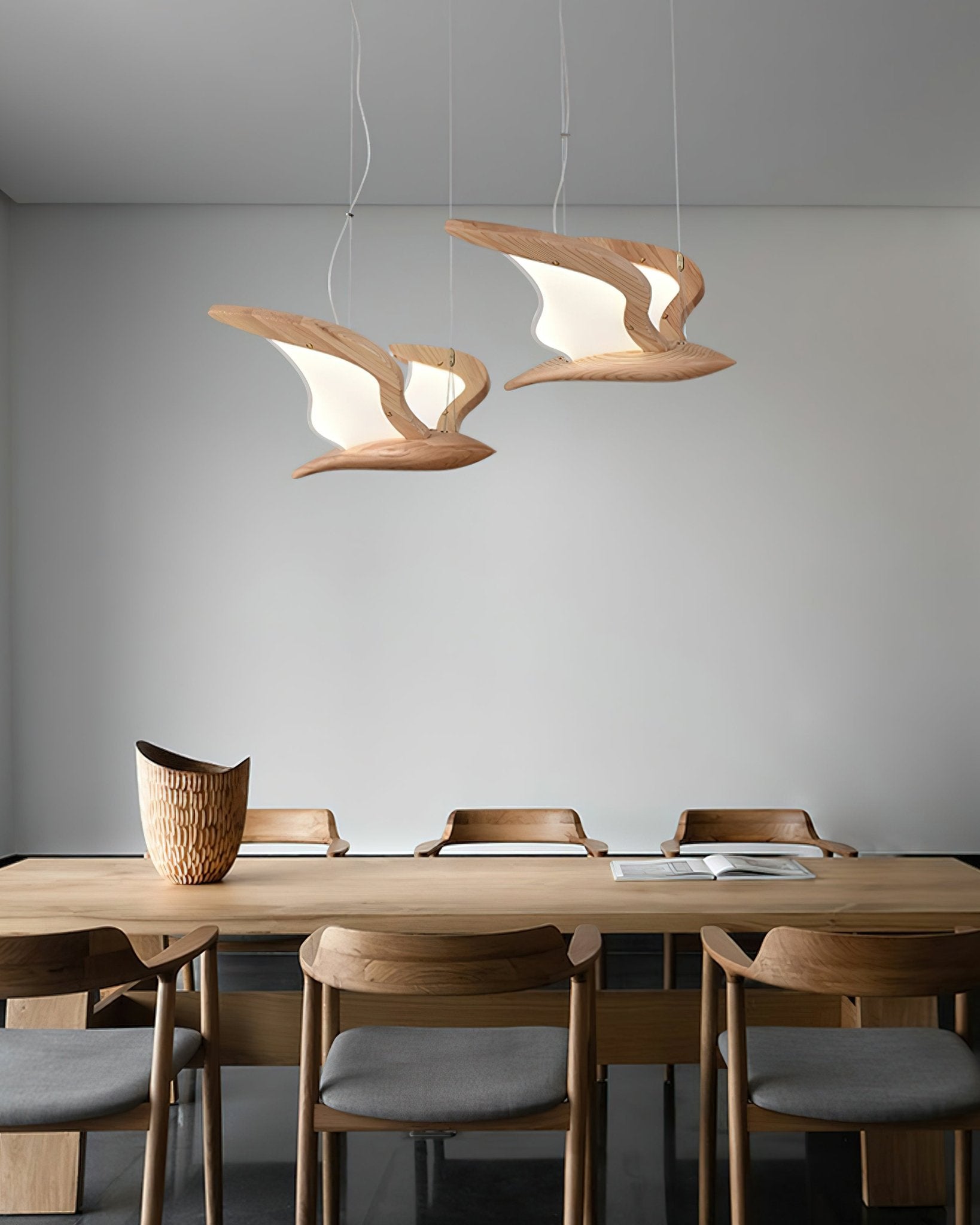 Lustra Chandelier Bird Form Wood Sculptural - Letslighting