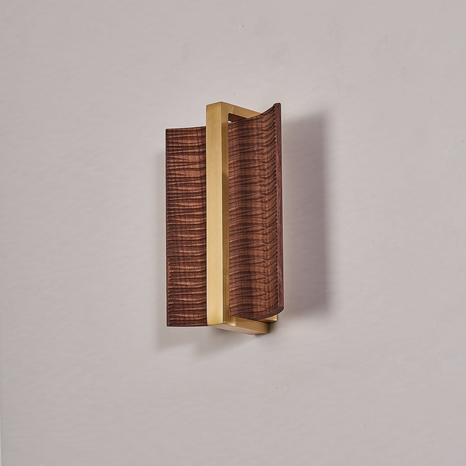 Vevinir Premium Nordic Art Wood Wall Light - Letslighting