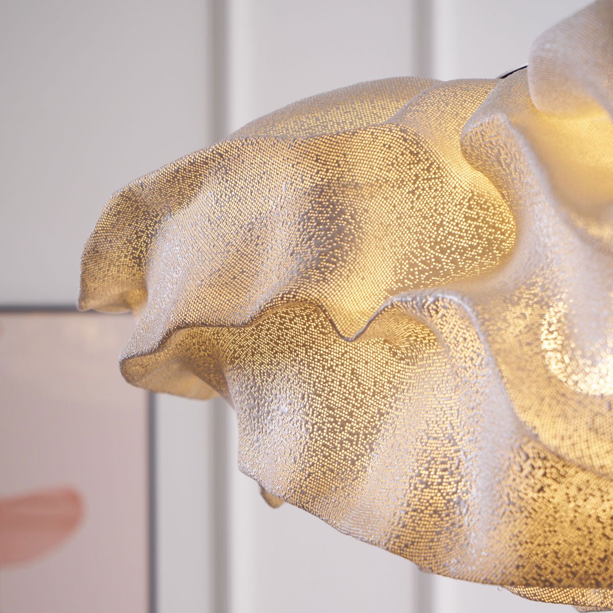 Wavern Steel Artistic Pendant Light - Letslighting