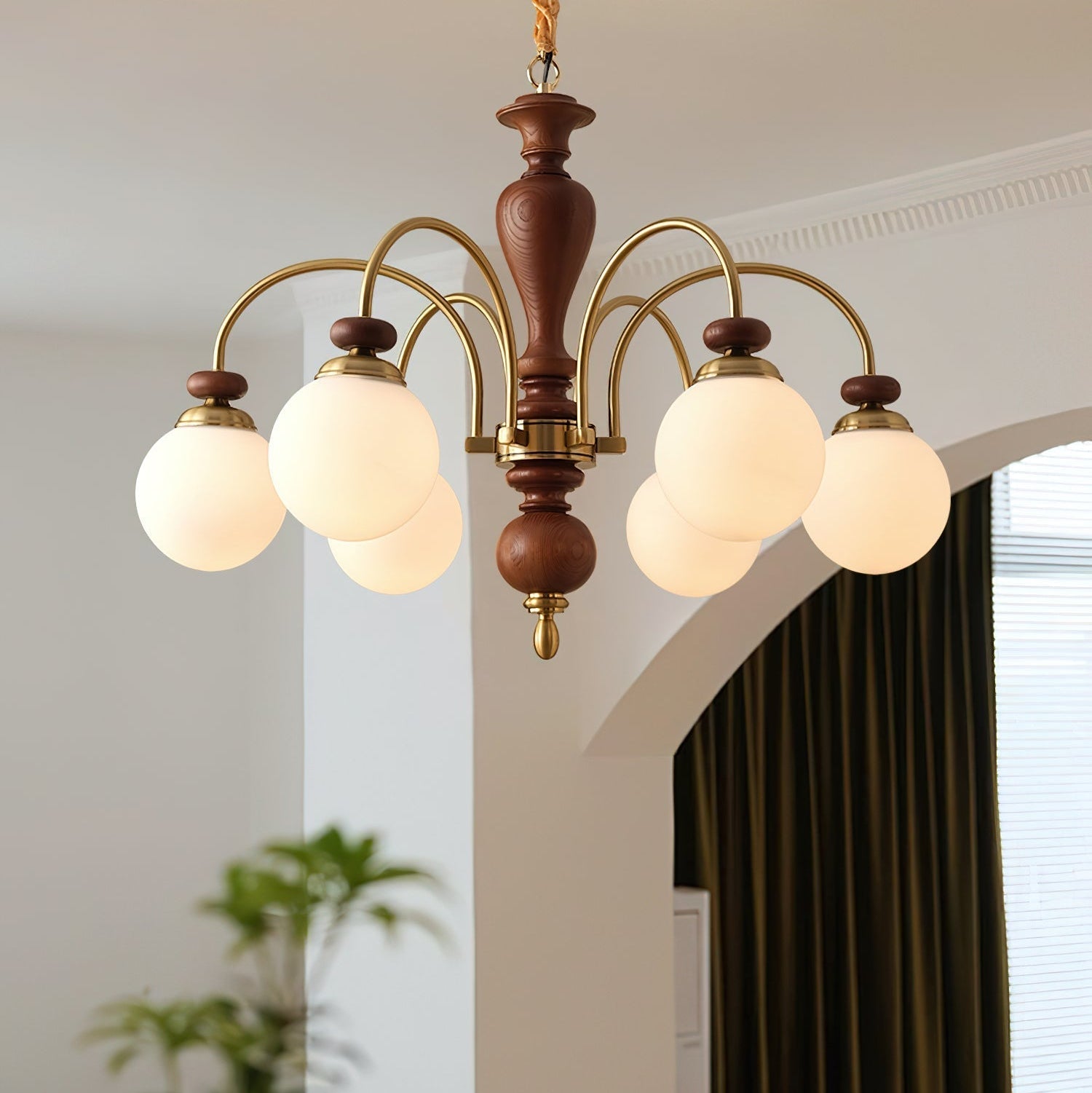 Solara Chandelier Classic Wooden Brass - Letslighting