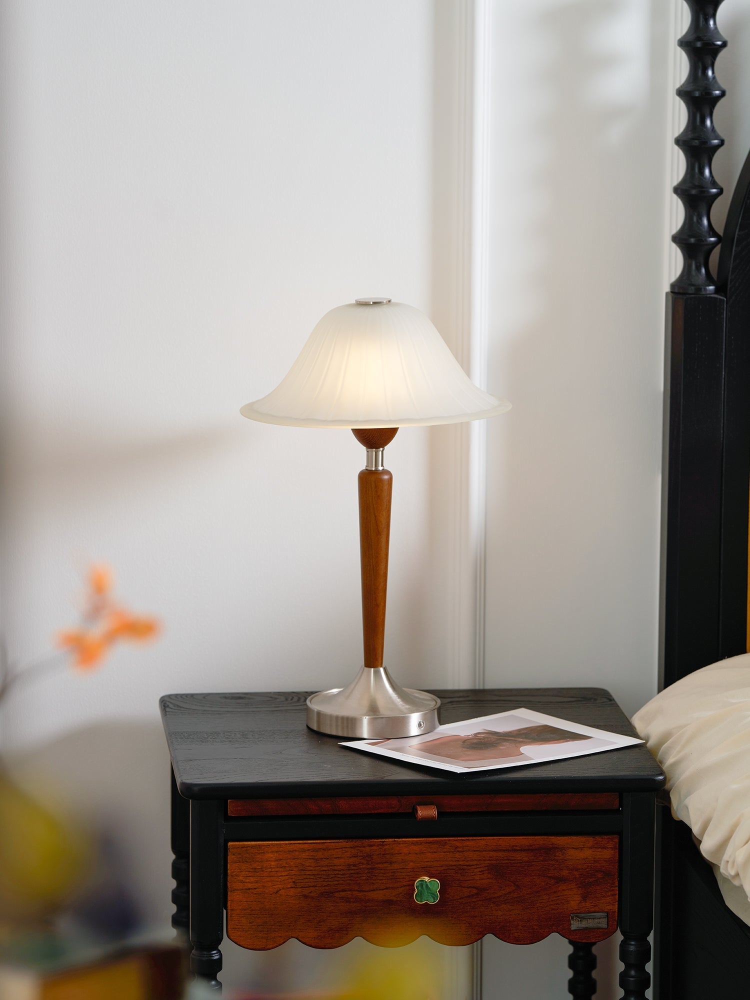 Natalie Vintage Wood Table Lamp - Letslighting