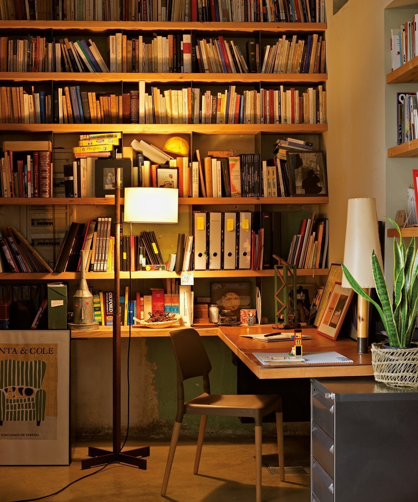 Torna Wood Fabric Floor Lamp - Letslighting