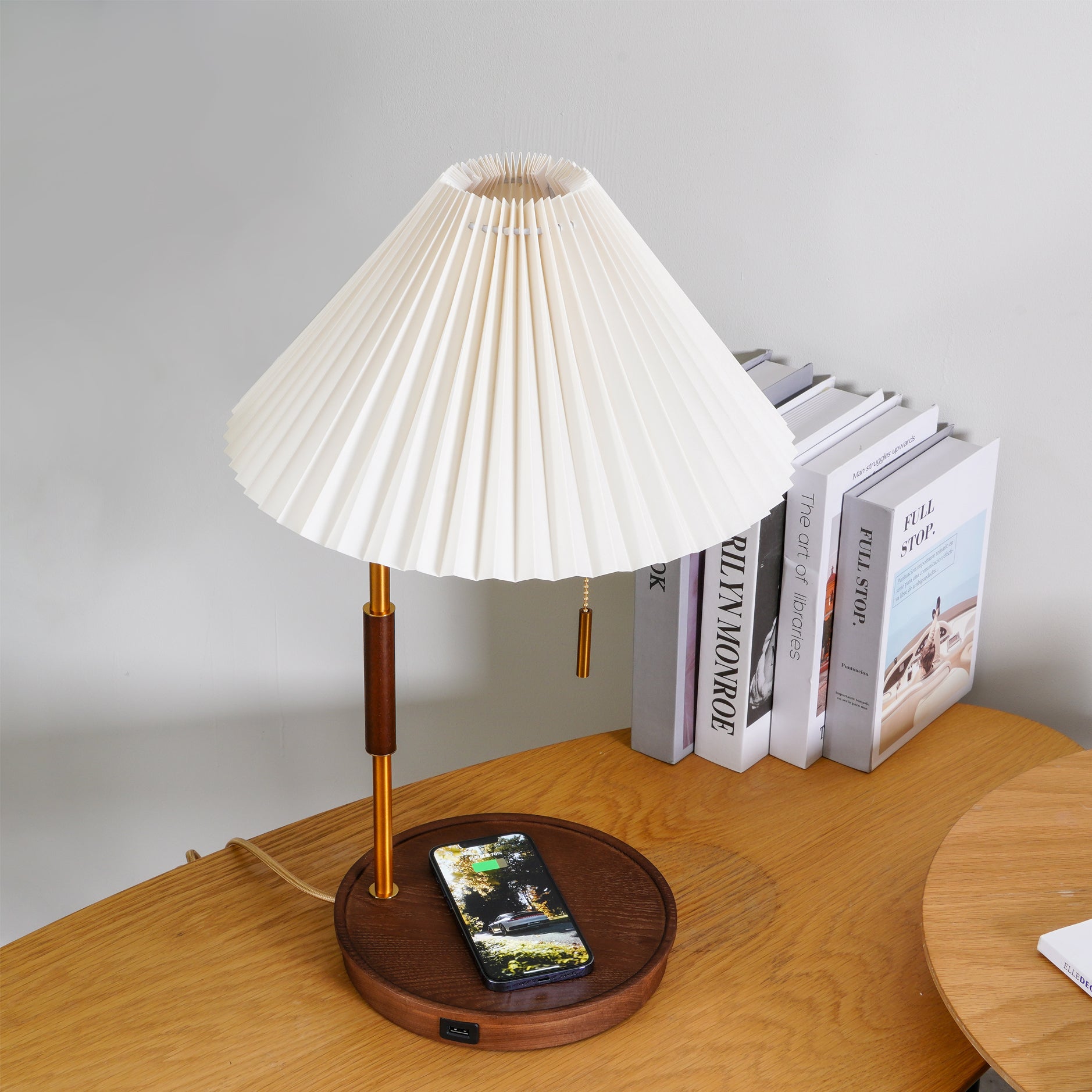 Vellain Retro Table Lamp - Letslighting