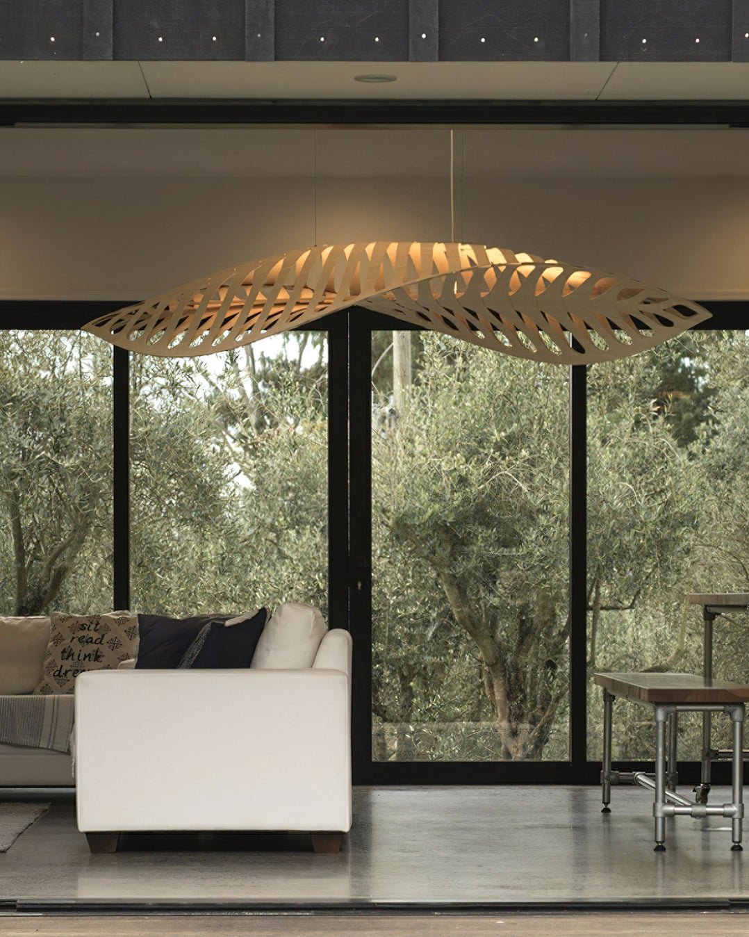 Veliren Leaf Wood Pendant Light - Letslighting