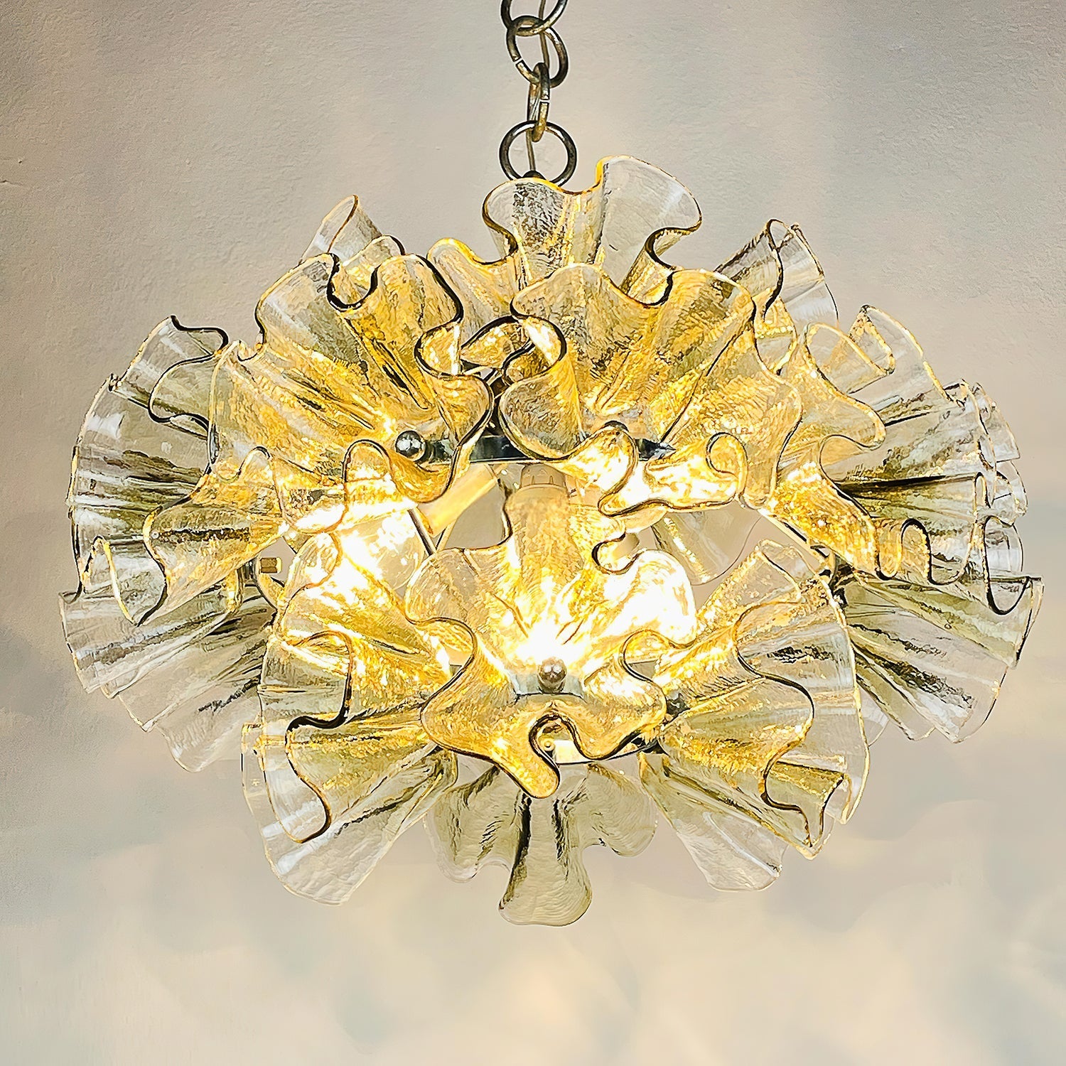 Zerelle Pendant Lamp Ruffled Glass Bloom - Letslighting