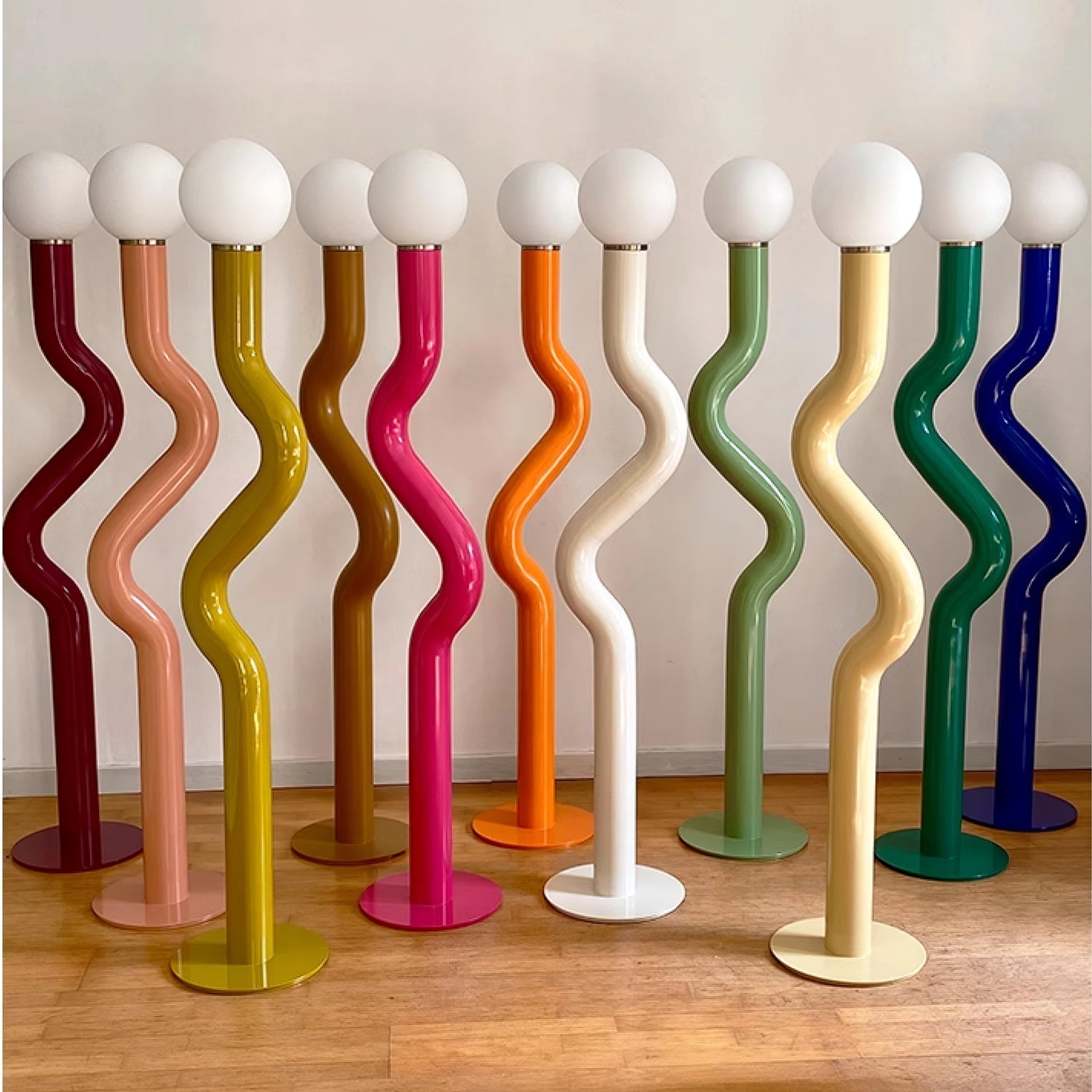 Darwin Modern Floor Lamp - Letslighting