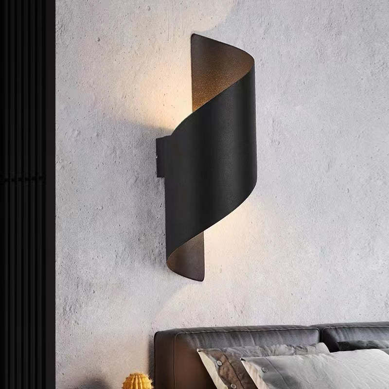 Ray Modern Conch Shape Metal Indoor Wall Lamp