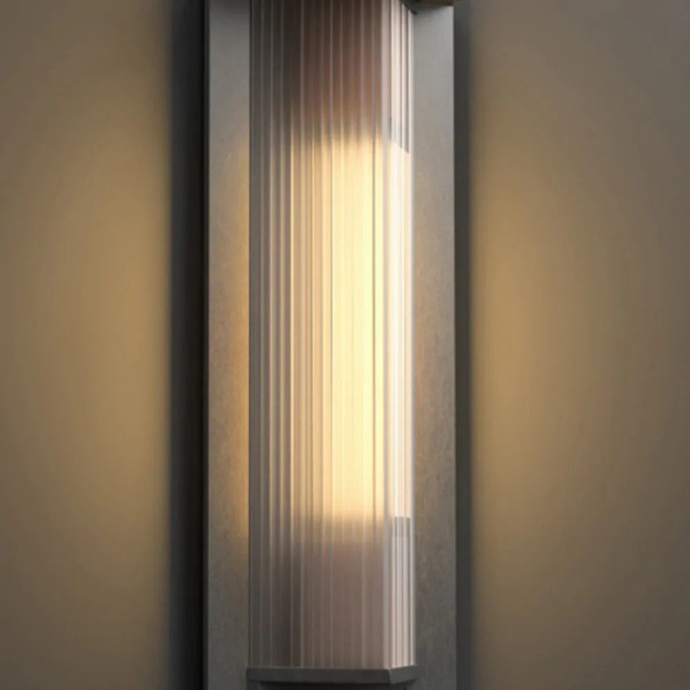 Ray Modern Rectangular Acrylic Outdoor Wall Lamp Transparent